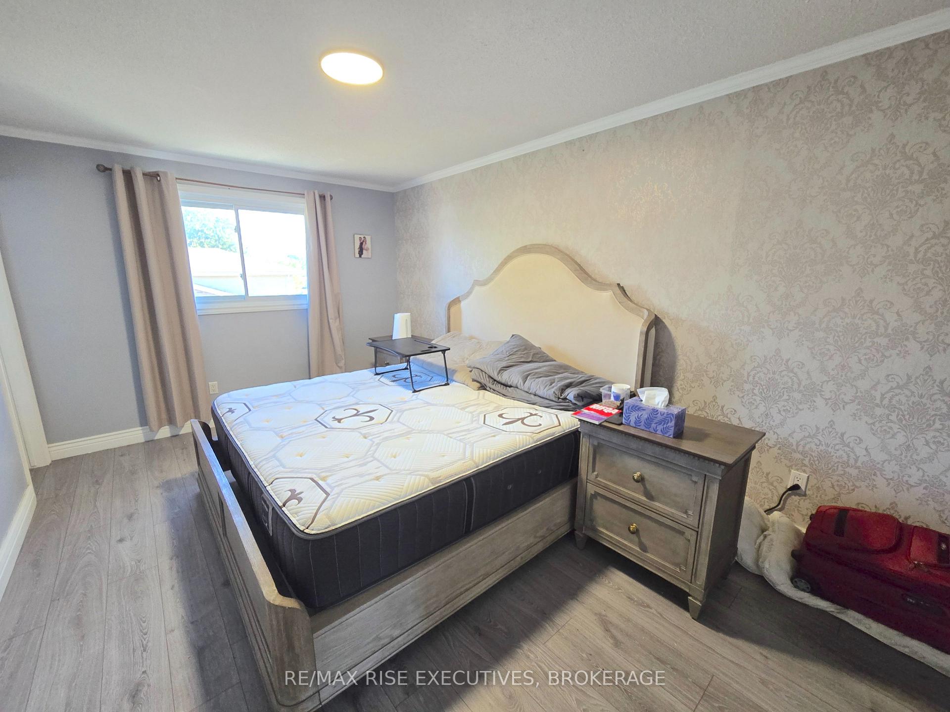 Photo 14 of 1117 Wintergreen Crescent, Kingston, City Northwest — HOMEH