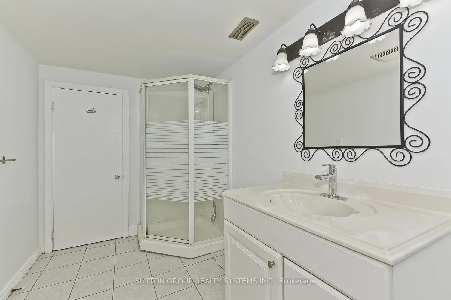 Photo 6 of Unit Lower, 12 Kamla Drive, St. Catharines, Vine/Linwell — HOMEH