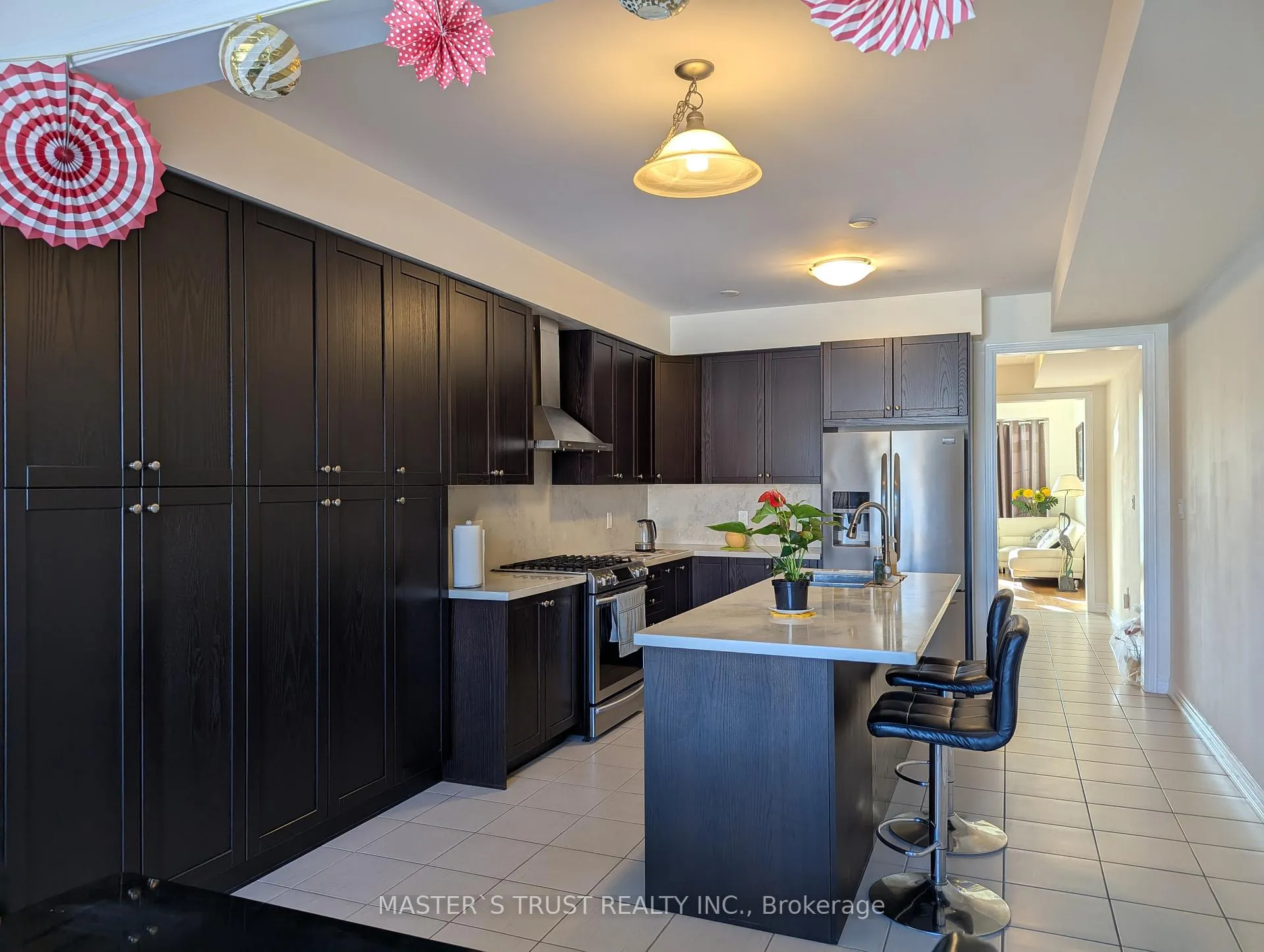 Photo 12 of 9345 Kennedy Road, Markham, Berczy — HOMEH