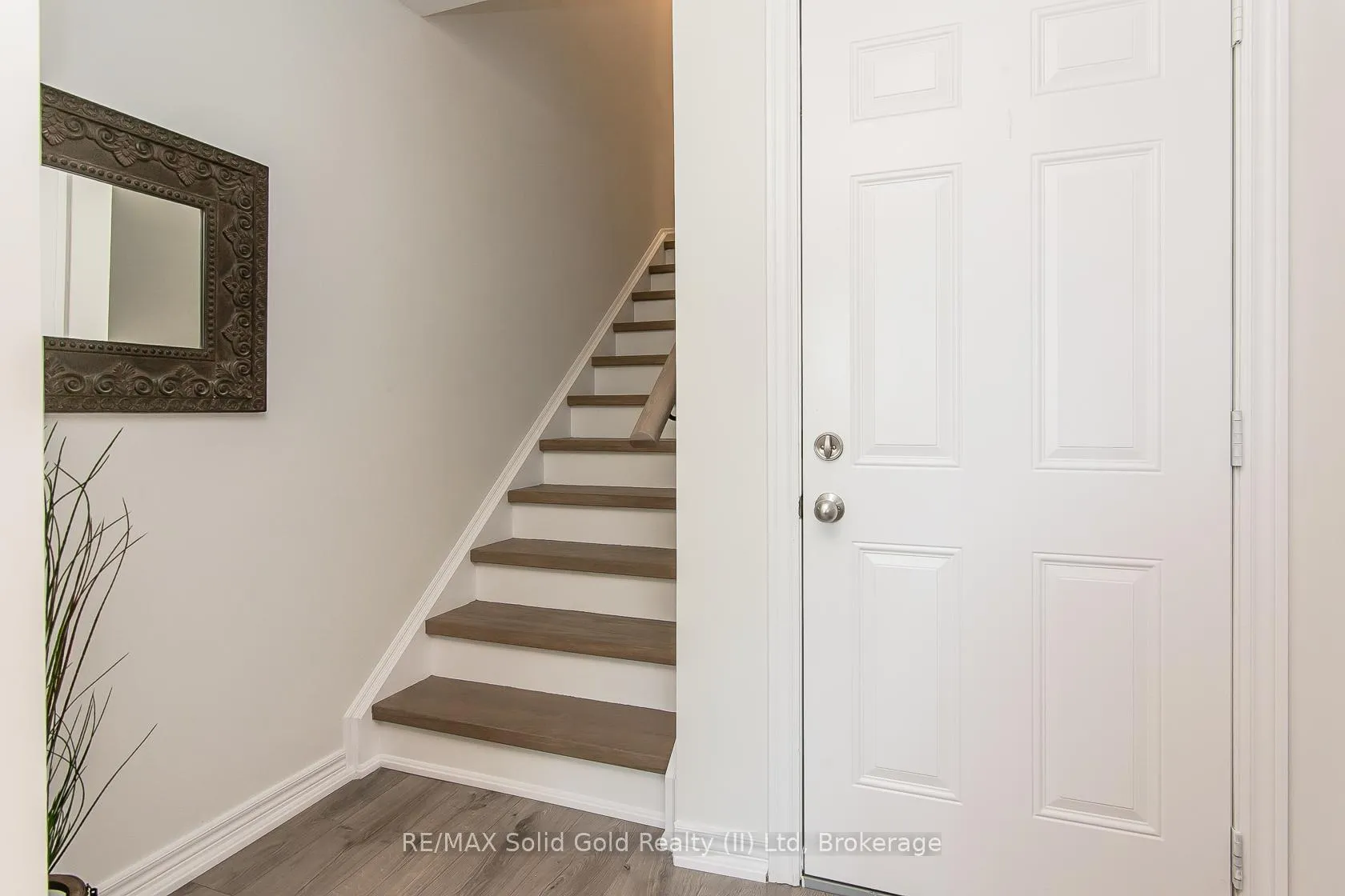 Photo 9 of 386 Linden Drive, Waterloo — HOMEH