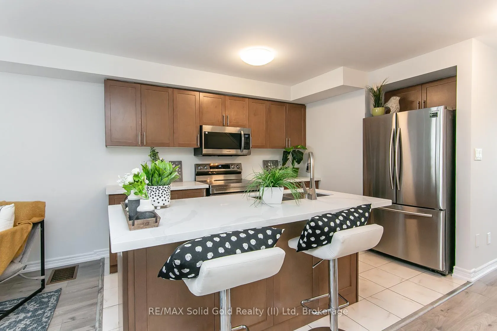 Photo 12 of 386 Linden Drive, Waterloo — HOMEH