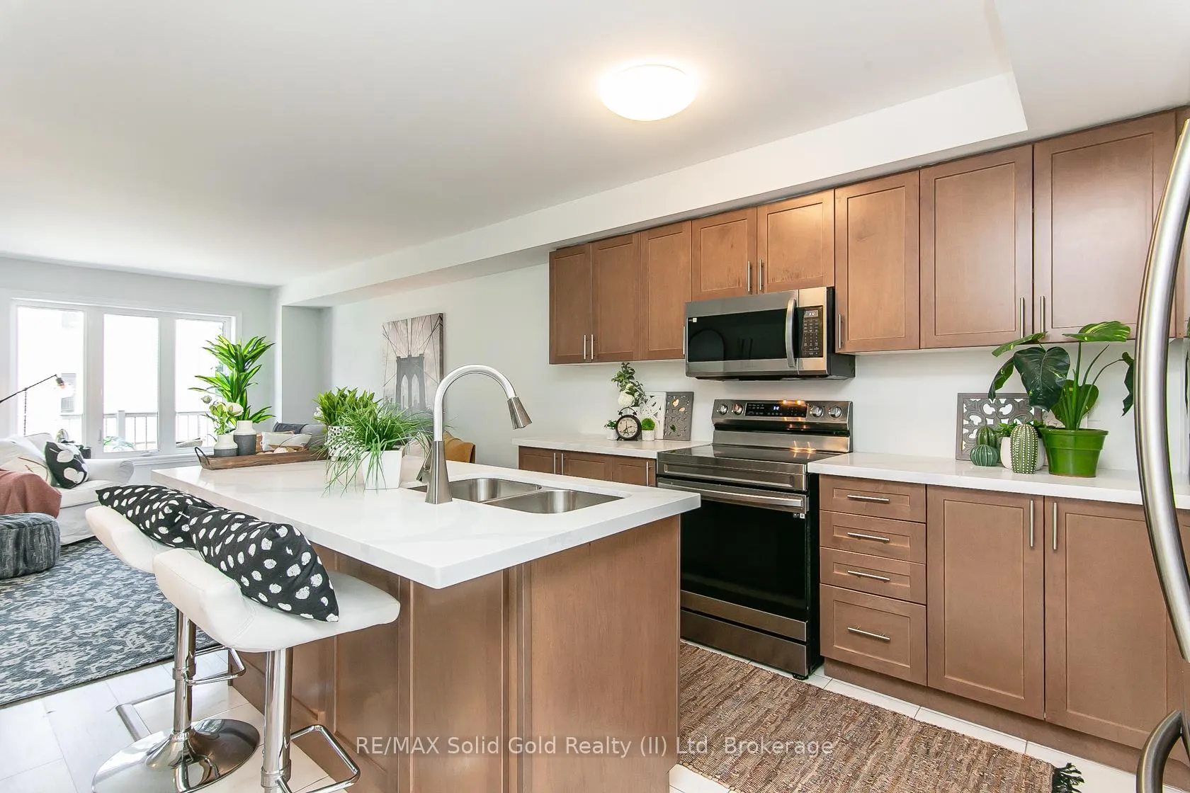 Photo 13 of 386 Linden Drive, Waterloo — HOMEH