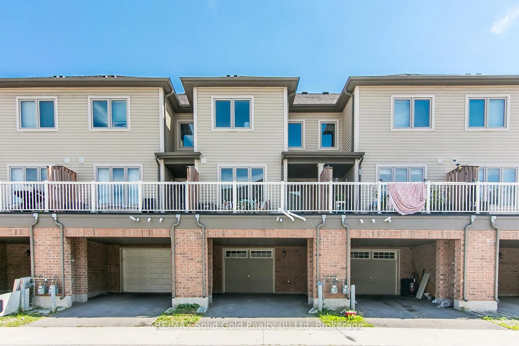 Photo 46 of 386 Linden Drive, Waterloo — HOMEH