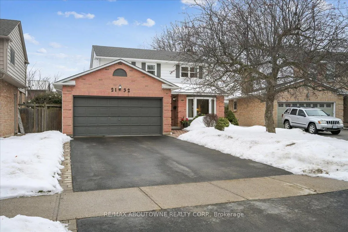 Photo 2 of 2132 Argon Court, Burlington, Brant — HOMEH