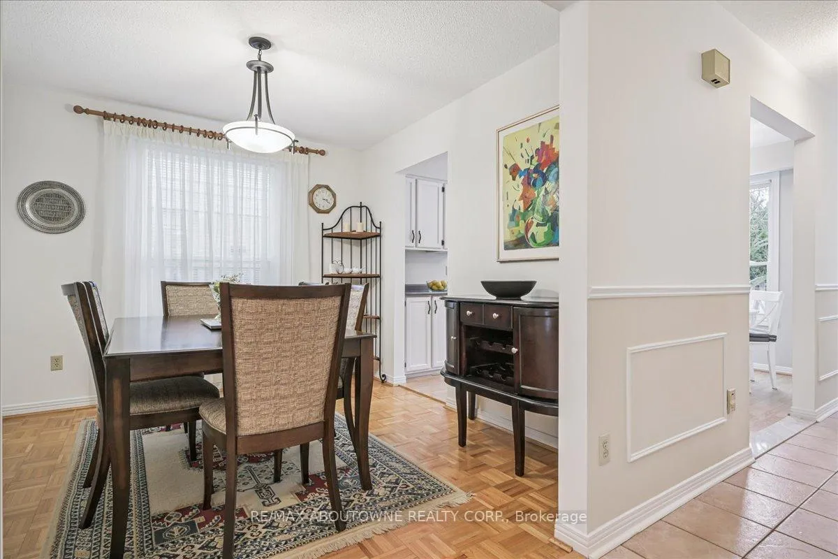 Photo 13 of 2132 Argon Court, Burlington, Brant — HOMEH