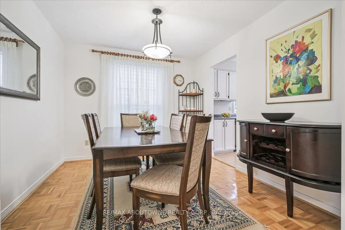 Photo 14 of 2132 Argon Court, Burlington, Brant — HOMEH