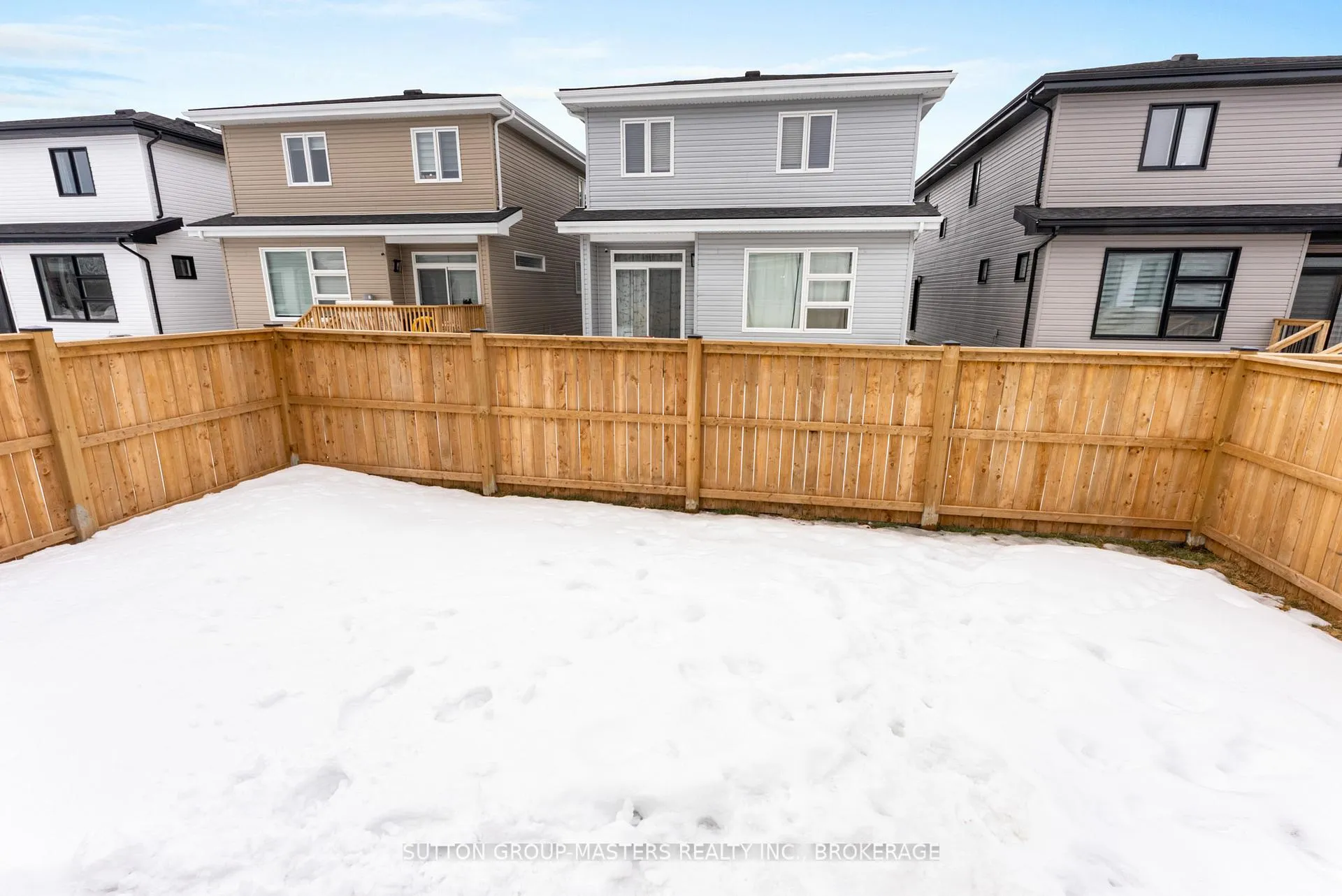 Photo 27 of 210 Superior Drive, Loyalist, Amherstview — HOMEH