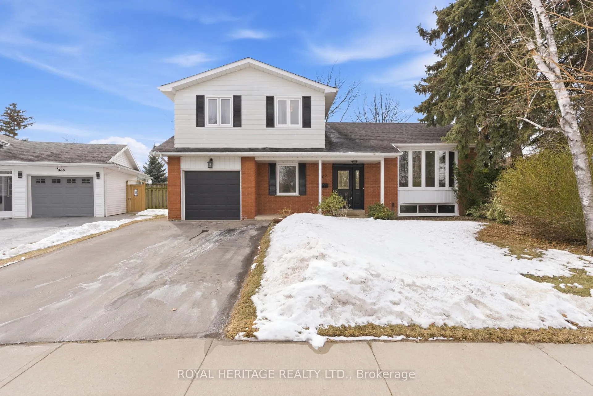 Photo 1 of 502 Shannon Crescent, Burlington, Shoreacres — HOMEH