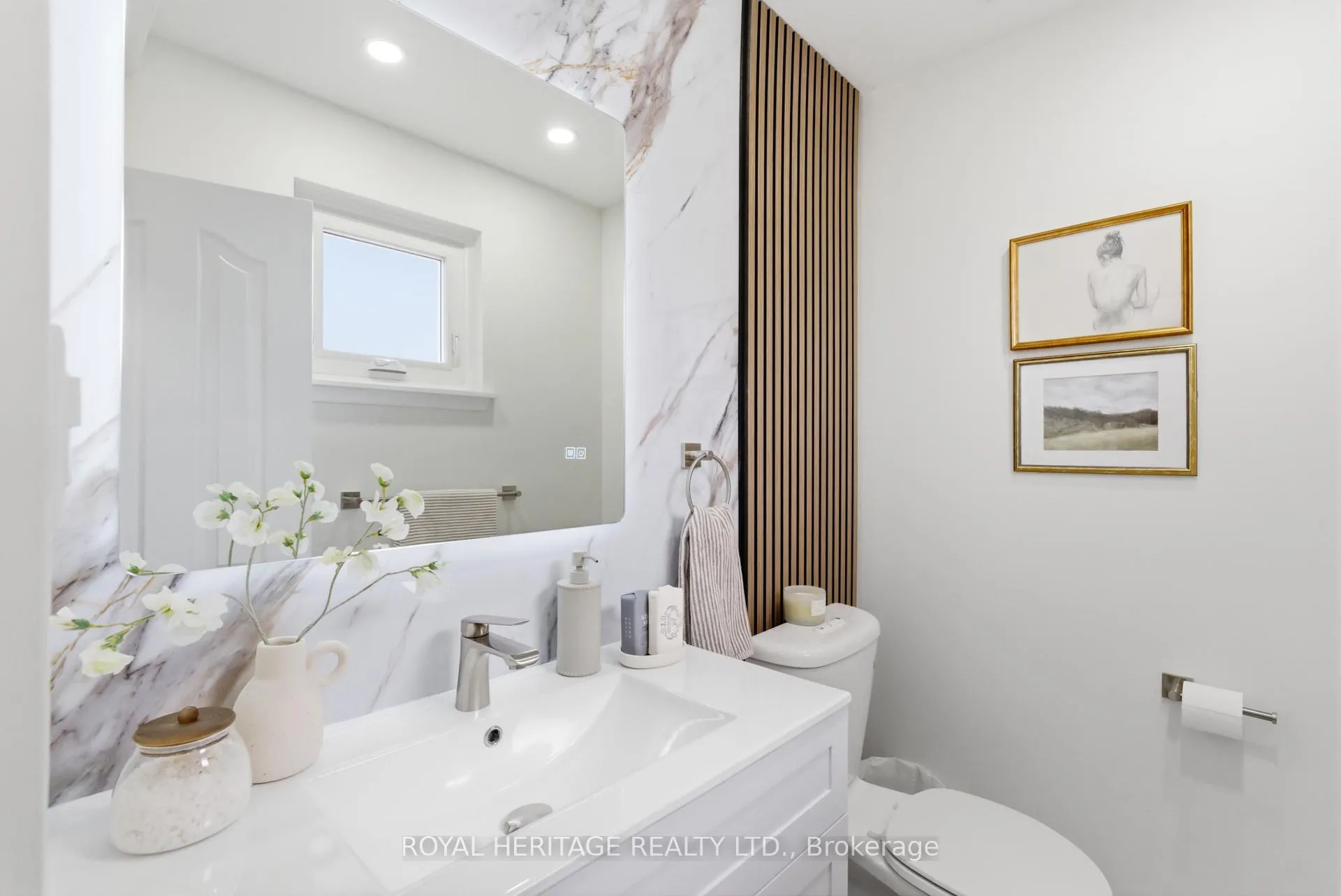 Photo 8 of 502 Shannon Crescent, Burlington, Shoreacres — HOMEH