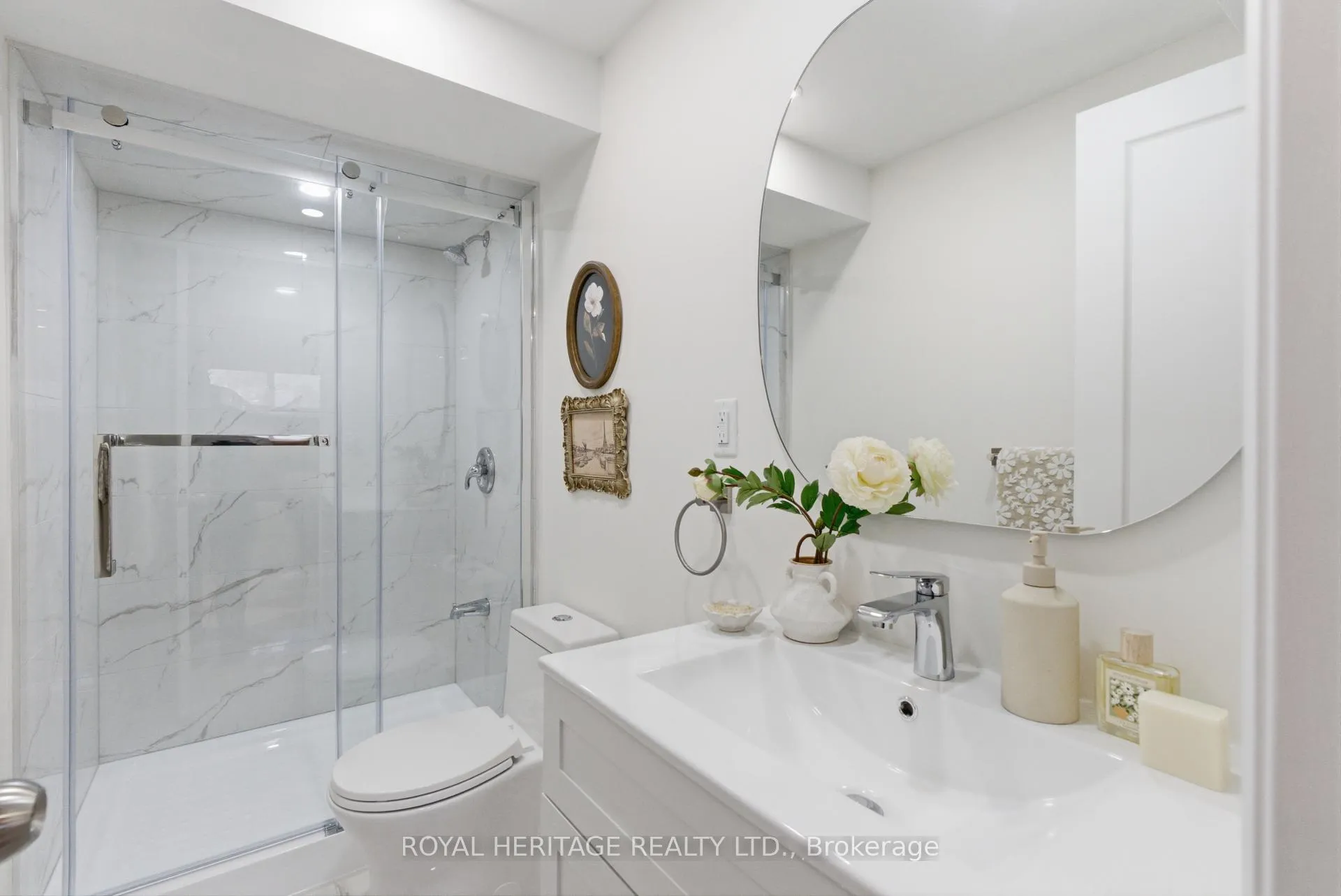 Photo 41 of 502 Shannon Crescent, Burlington, Shoreacres — HOMEH