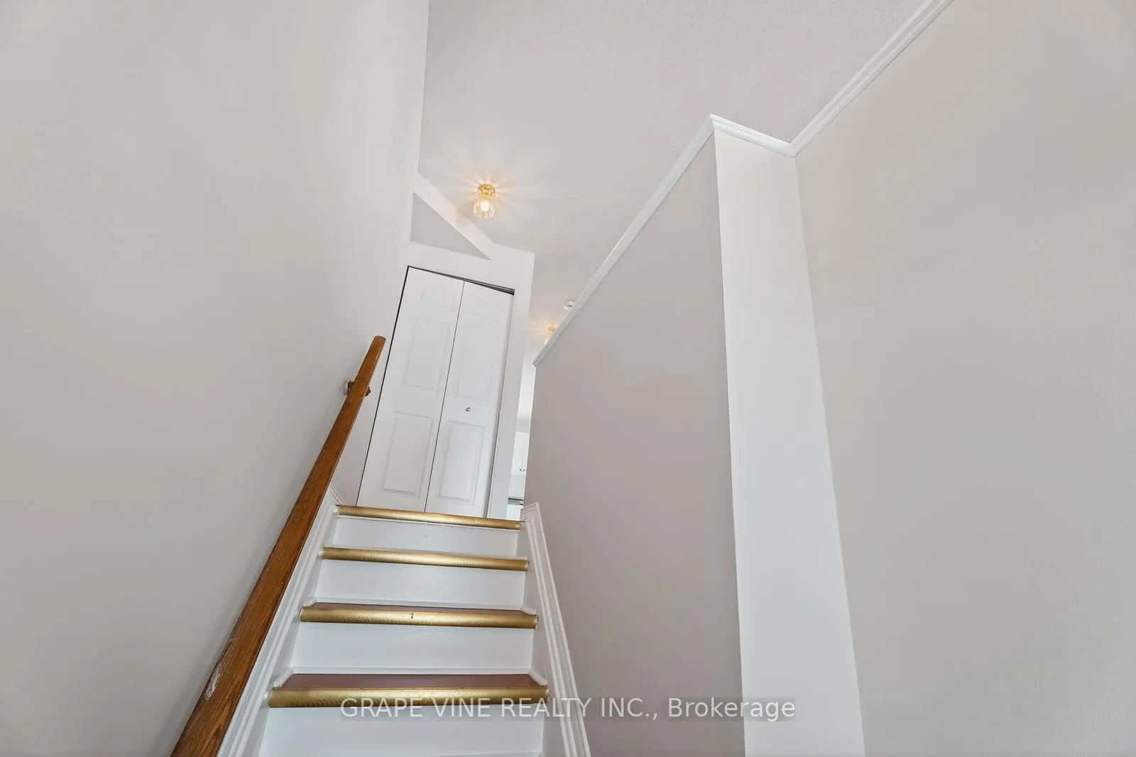 Photo 6 of 460 Seyton Drive, Ottawa, Westcliffe Estates — HOMEH