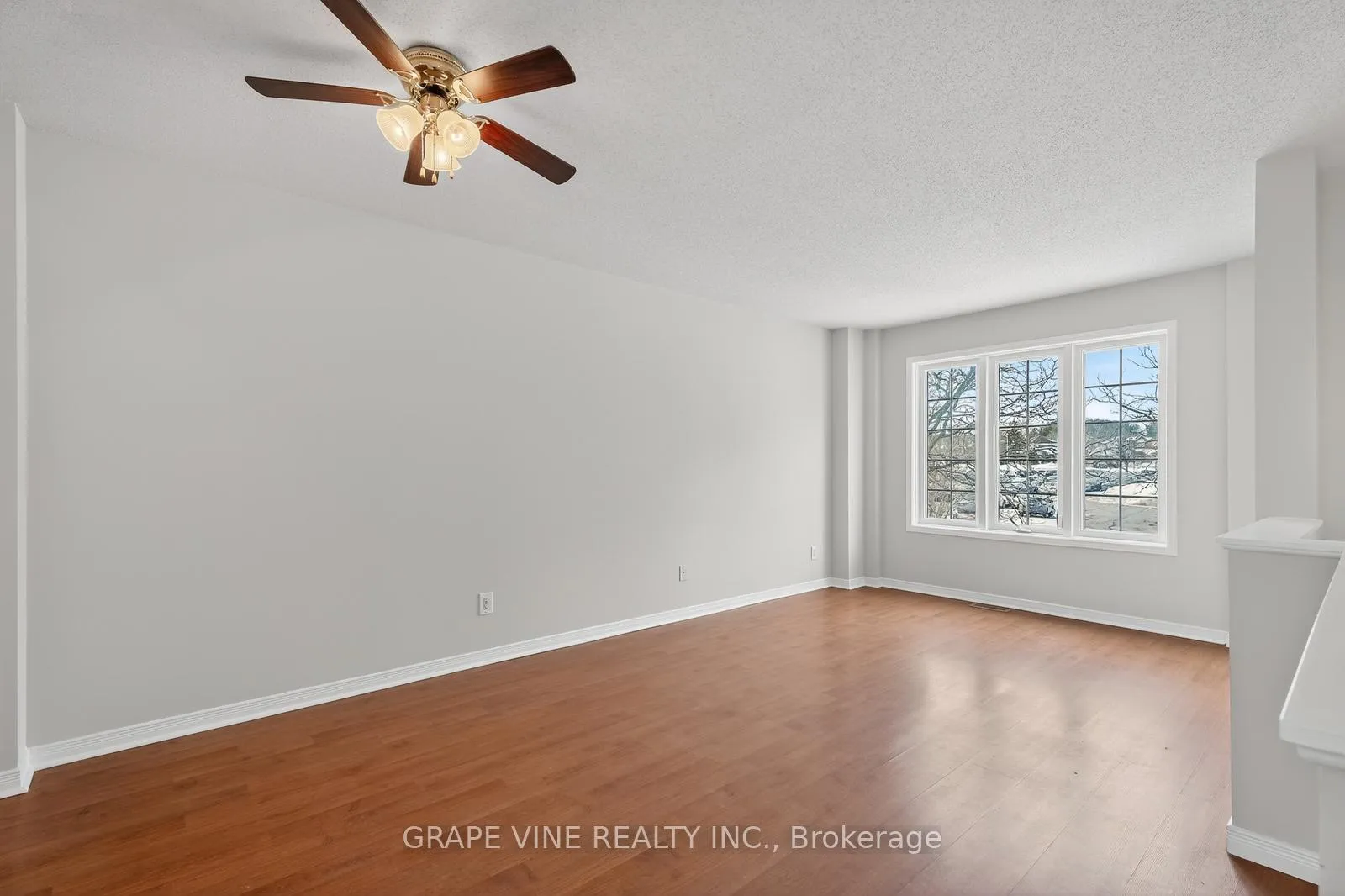 Photo 8 of 460 Seyton Drive, Ottawa, Westcliffe Estates — HOMEH
