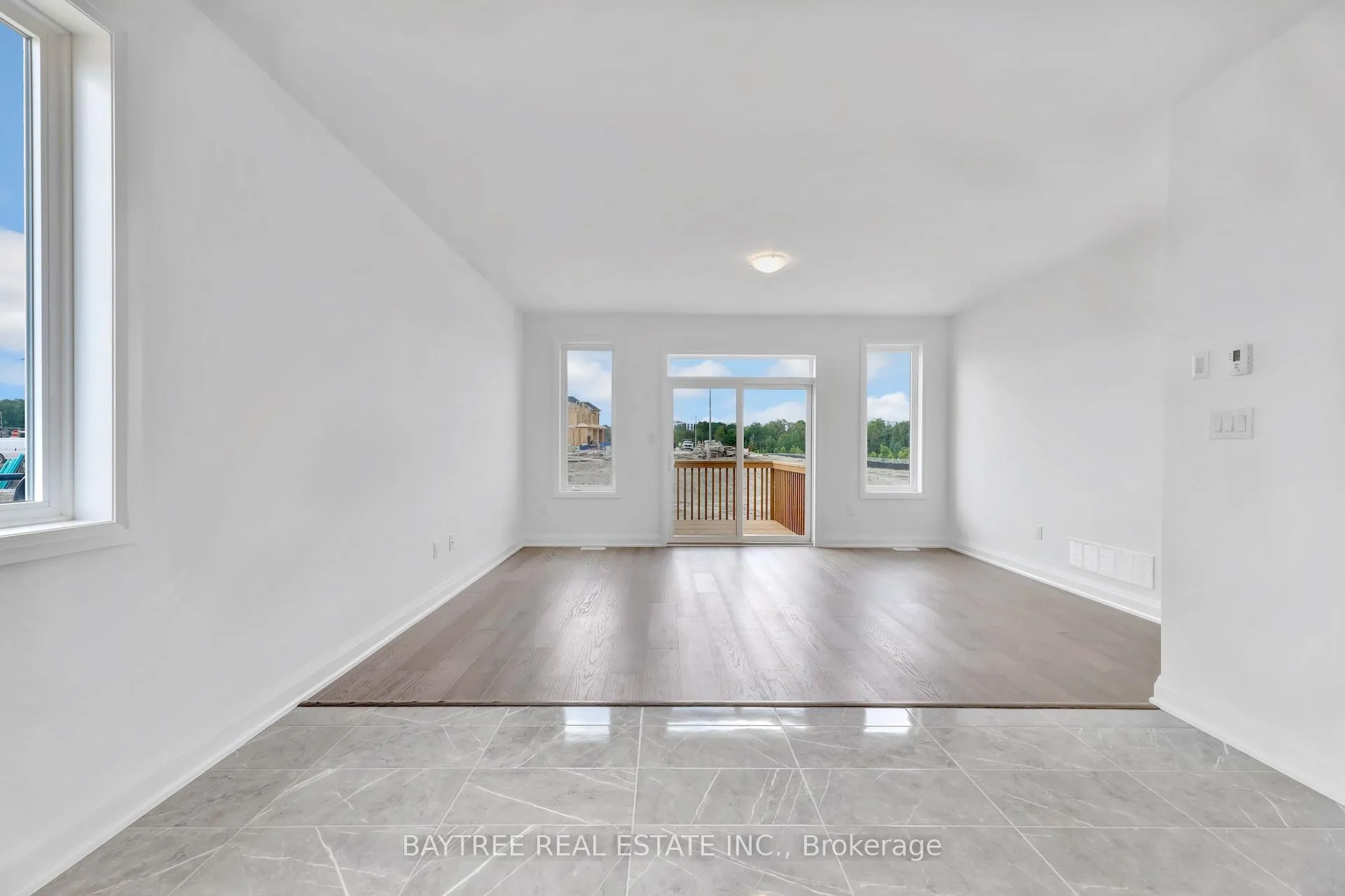 Photo 5 of 37 Lally Terrace, Barrie, Rural Barrie Southeast — HOMEH