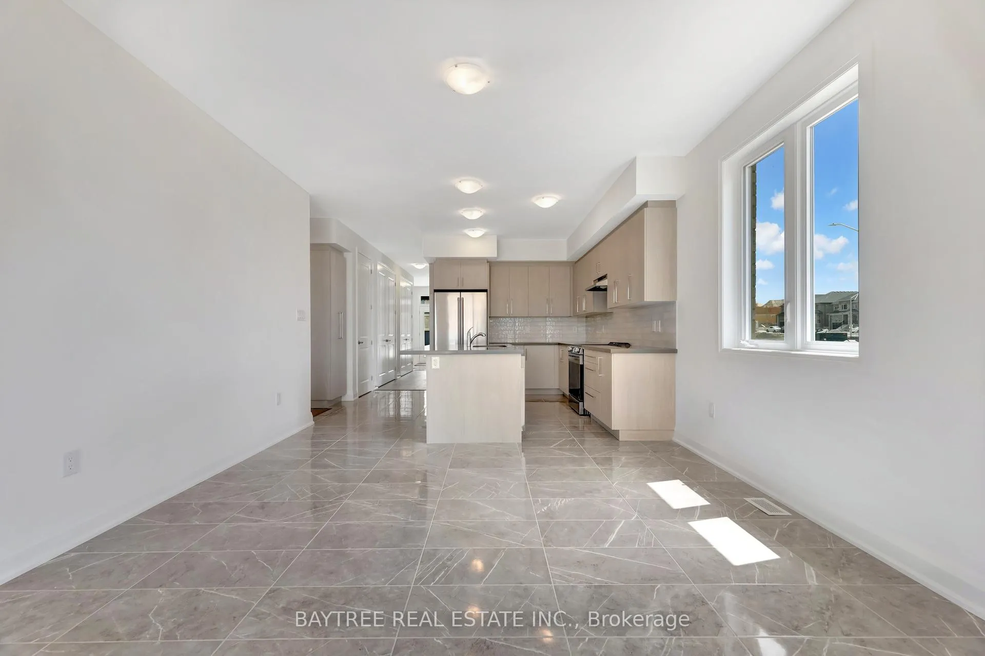 Photo 6 of 37 Lally Terrace, Barrie, Rural Barrie Southeast — HOMEH