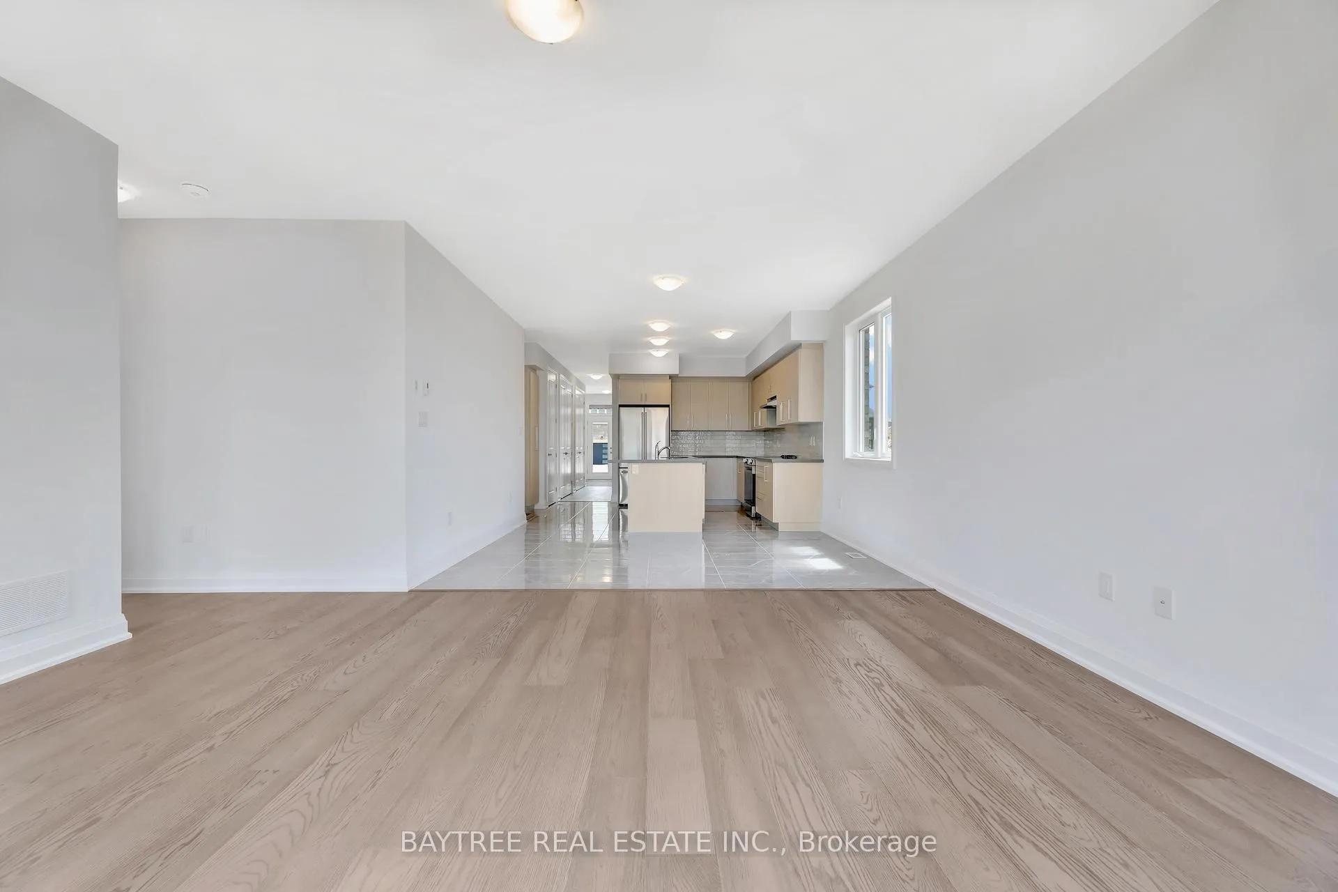 Photo 7 of 37 Lally Terrace, Barrie, Rural Barrie Southeast — HOMEH