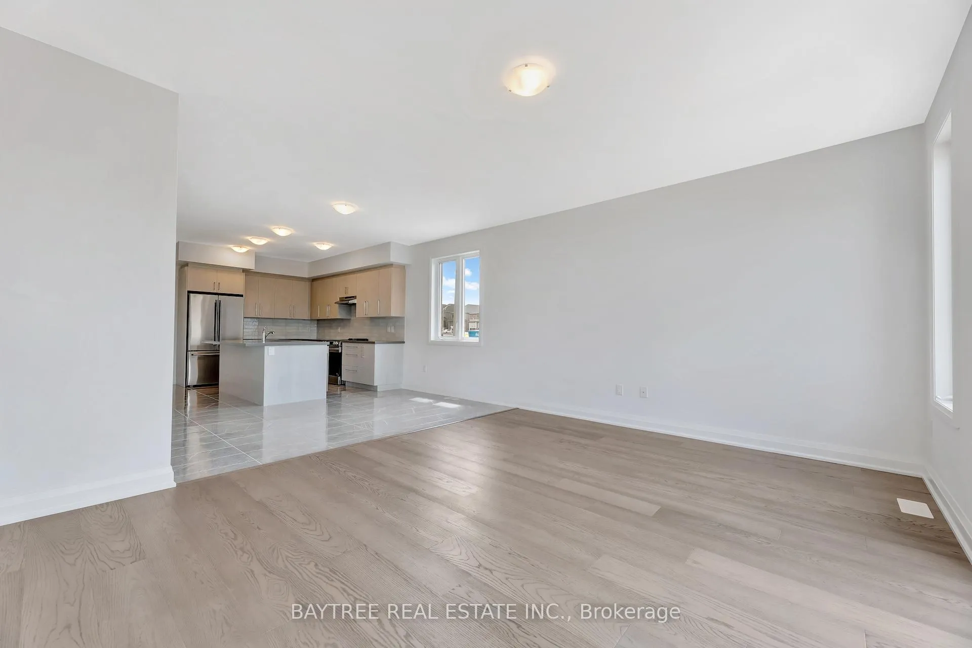 Photo 8 of 37 Lally Terrace, Barrie, Rural Barrie Southeast — HOMEH