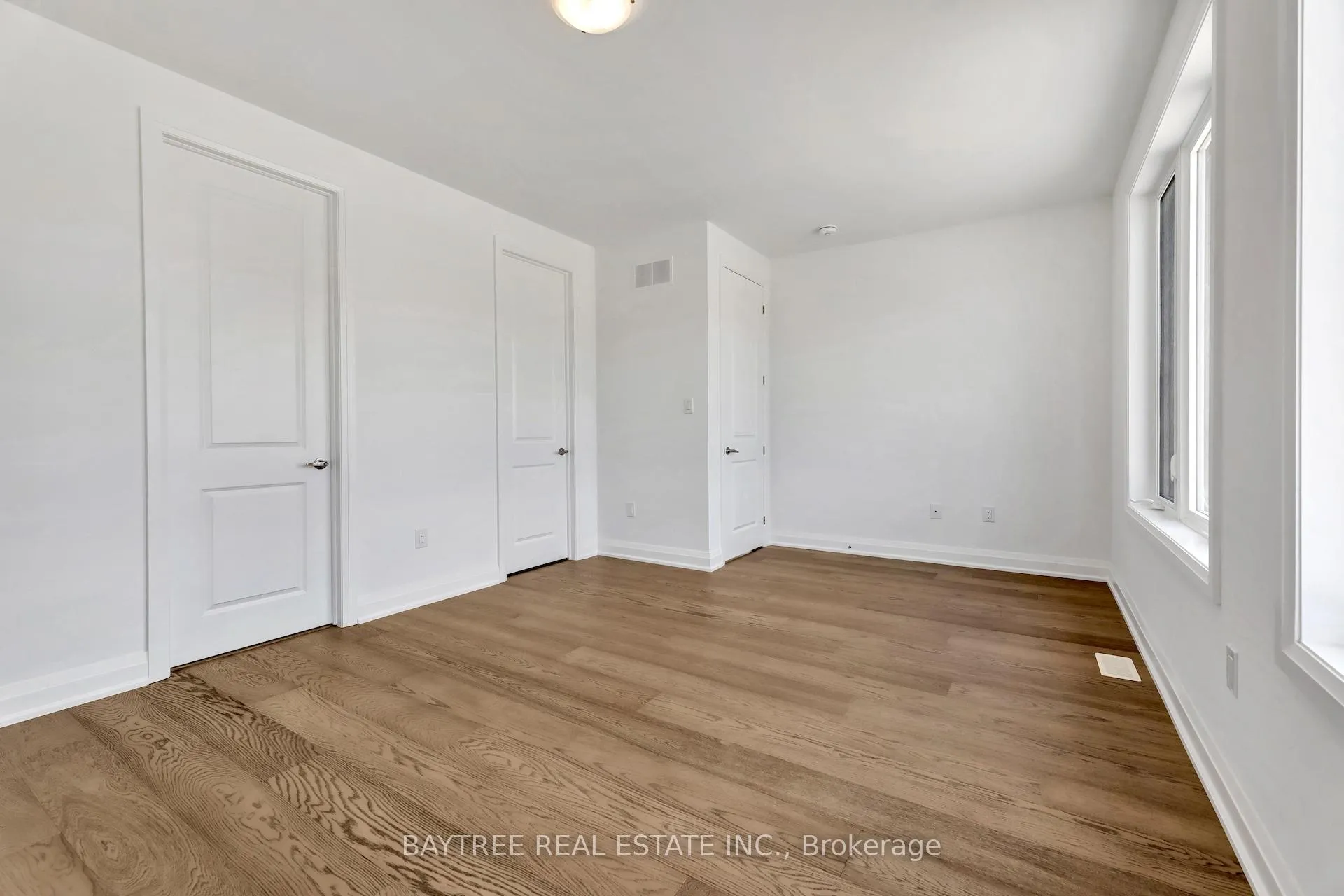 Photo 12 of 37 Lally Terrace, Barrie, Rural Barrie Southeast — HOMEH