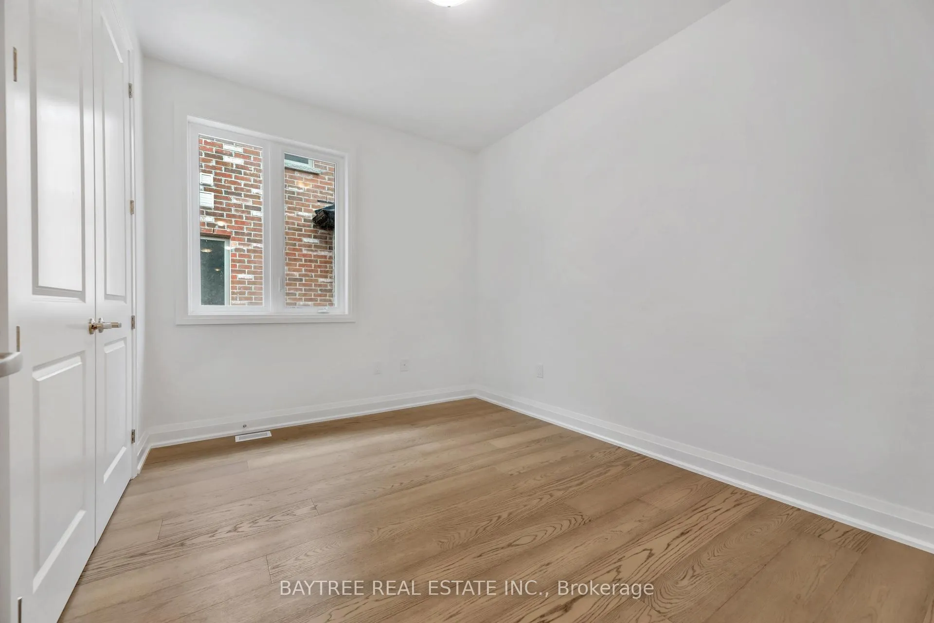 Photo 16 of 37 Lally Terrace, Barrie, Rural Barrie Southeast — HOMEH