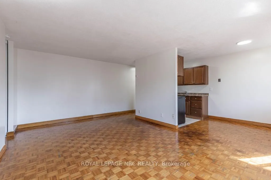 Photo 7 of Unit Unit 202, 14 John Street, Grimsby, Grimsby East — HOMEH