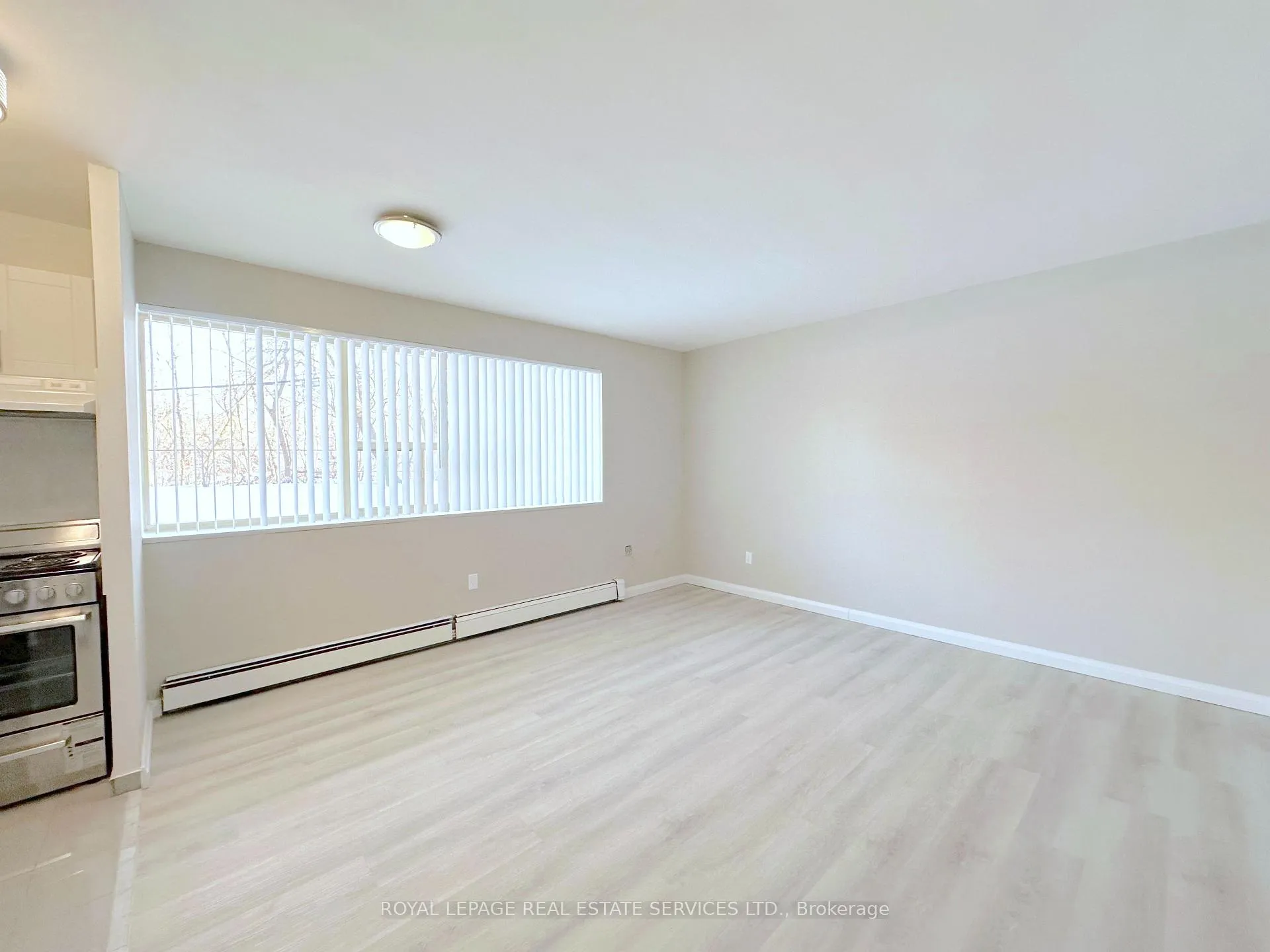 Front of Unit 104, 38 Carluke Crescent