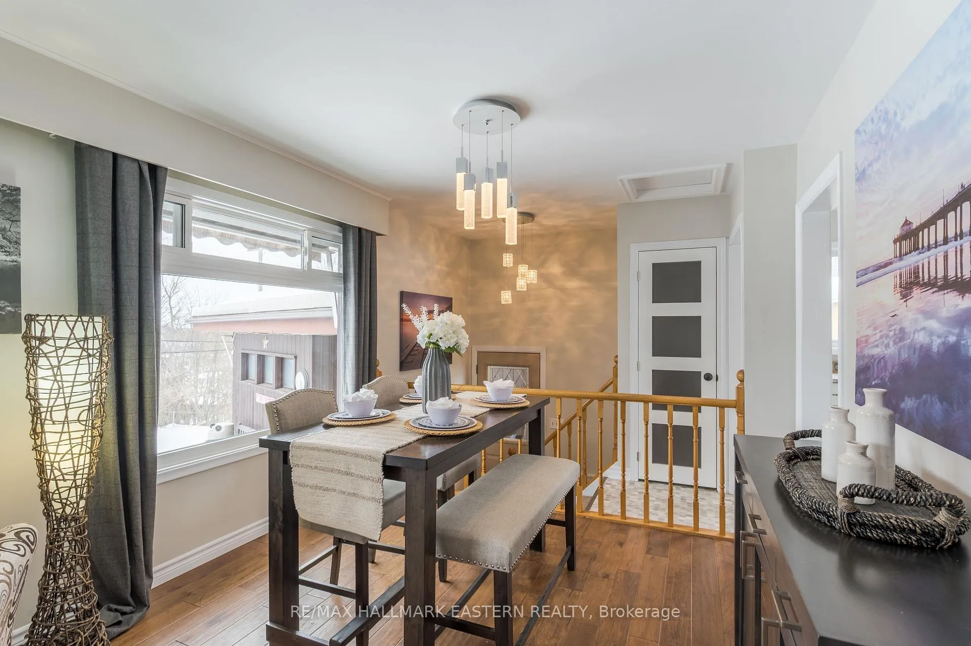 Photo 15 of 990 Oriole Crescent, Peterborough, Northcrest Ward 5 — HOMEH