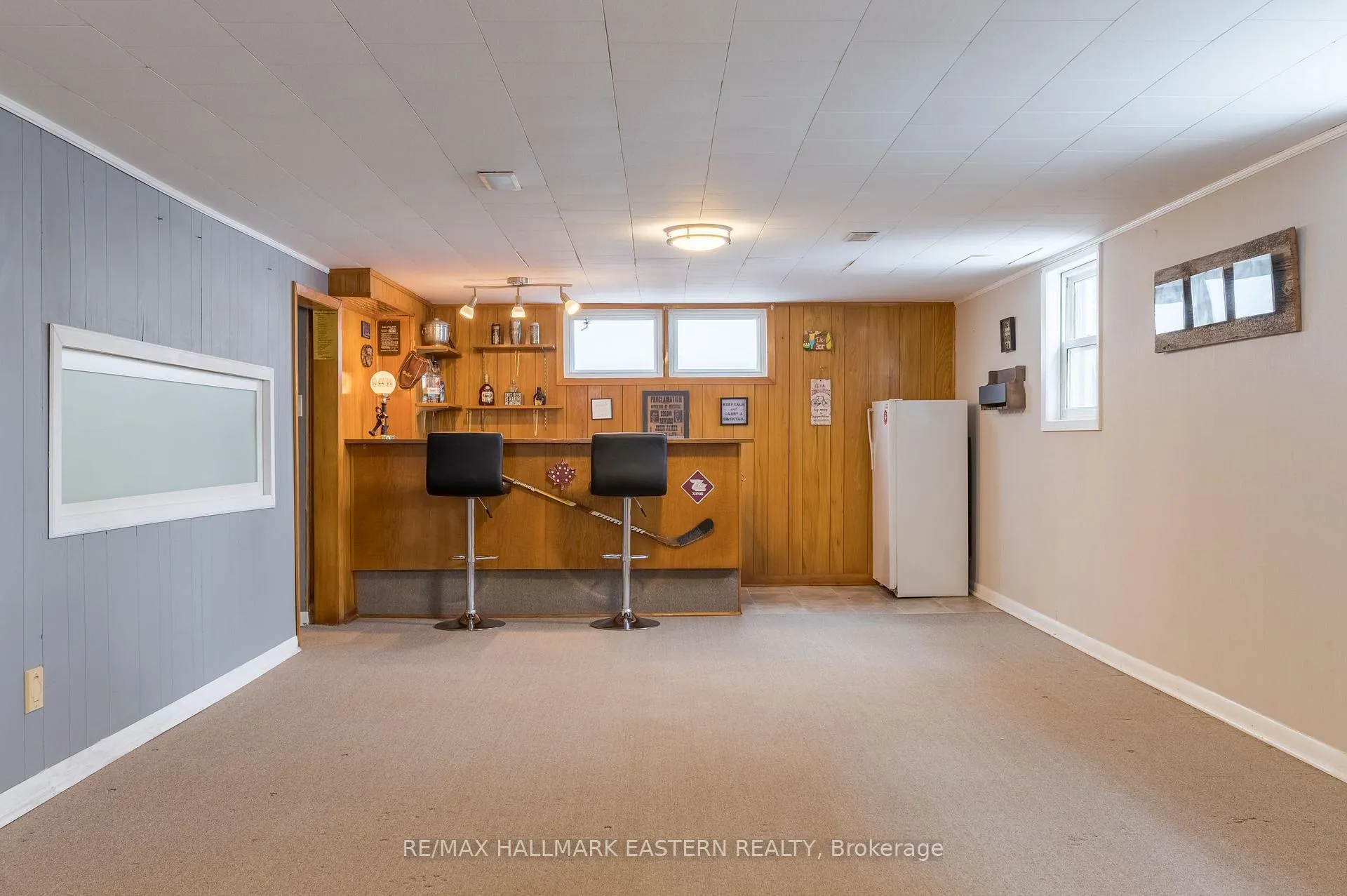 Photo 33 of 990 Oriole Crescent, Peterborough, Northcrest Ward 5 — HOMEH