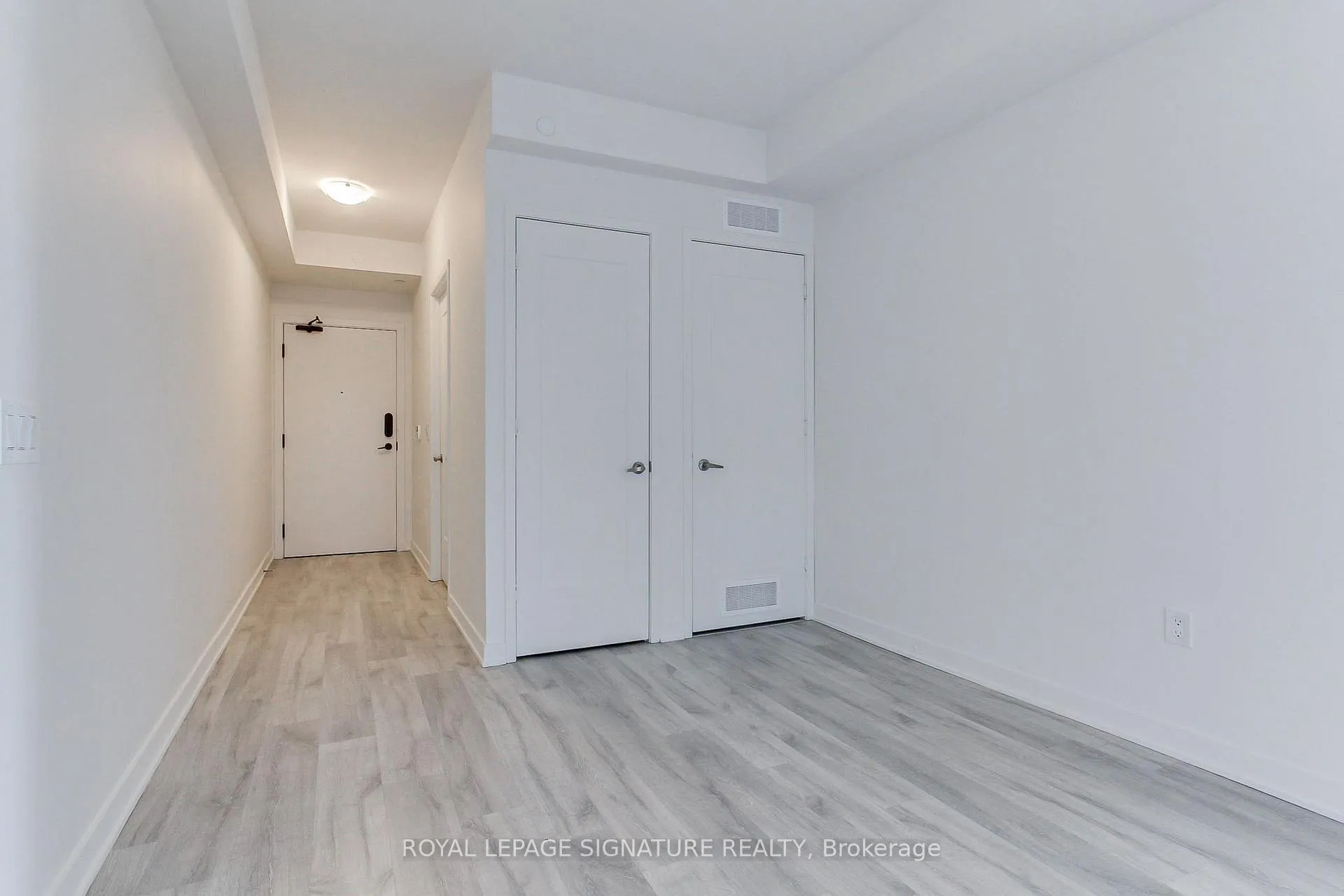 Photo 7 of Unit 2209E, 70 Princess Street, Toronto, Moss Park — HOMEH