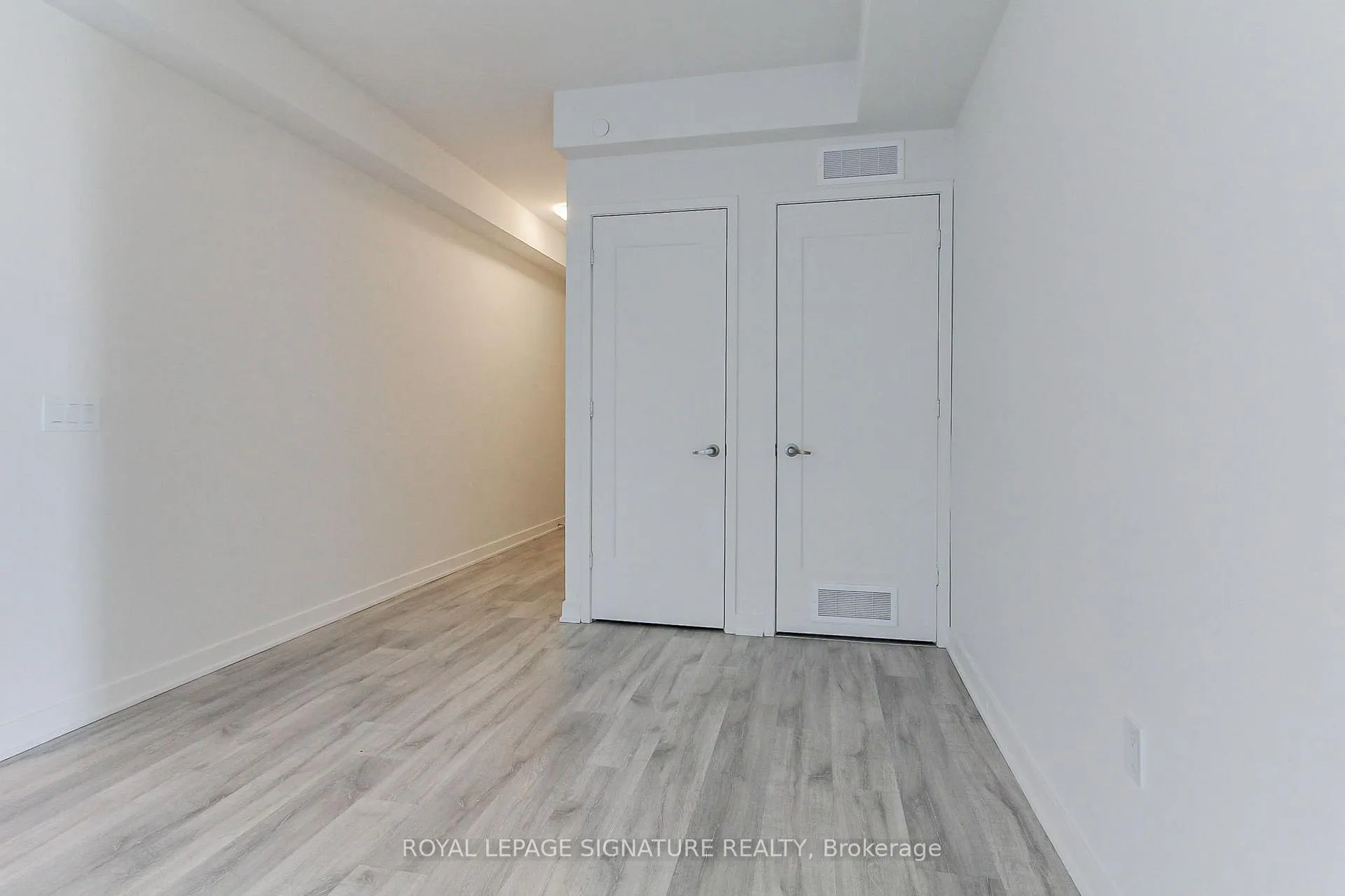 Photo 8 of Unit 2209E, 70 Princess Street, Toronto, Moss Park — HOMEH