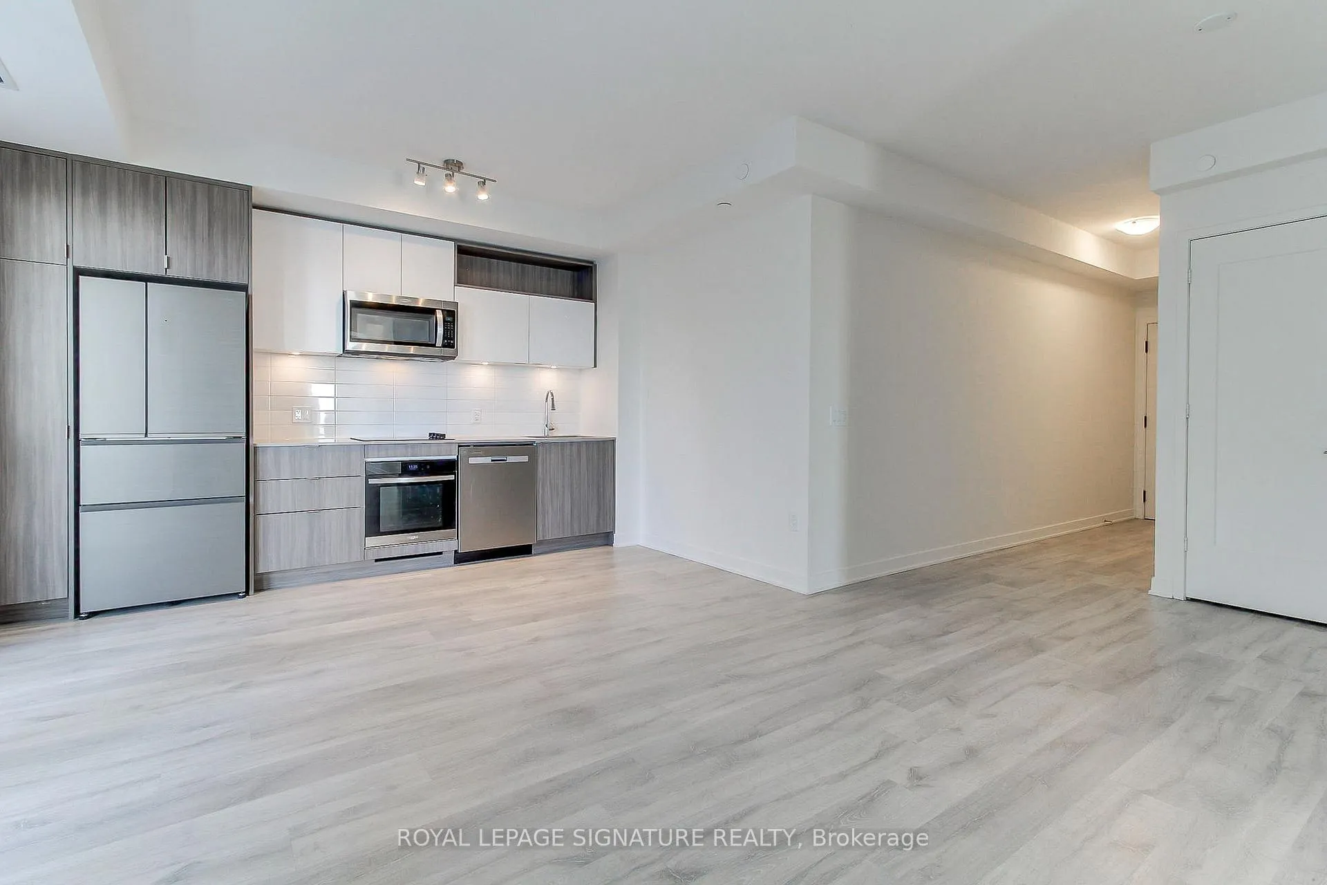 Photo 12 of Unit 2209E, 70 Princess Street, Toronto, Moss Park — HOMEH