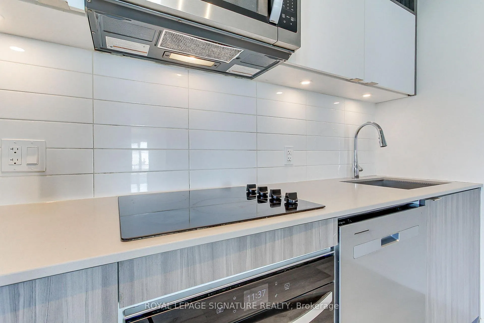 Photo 18 of Unit 2209E, 70 Princess Street, Toronto, Moss Park — HOMEH