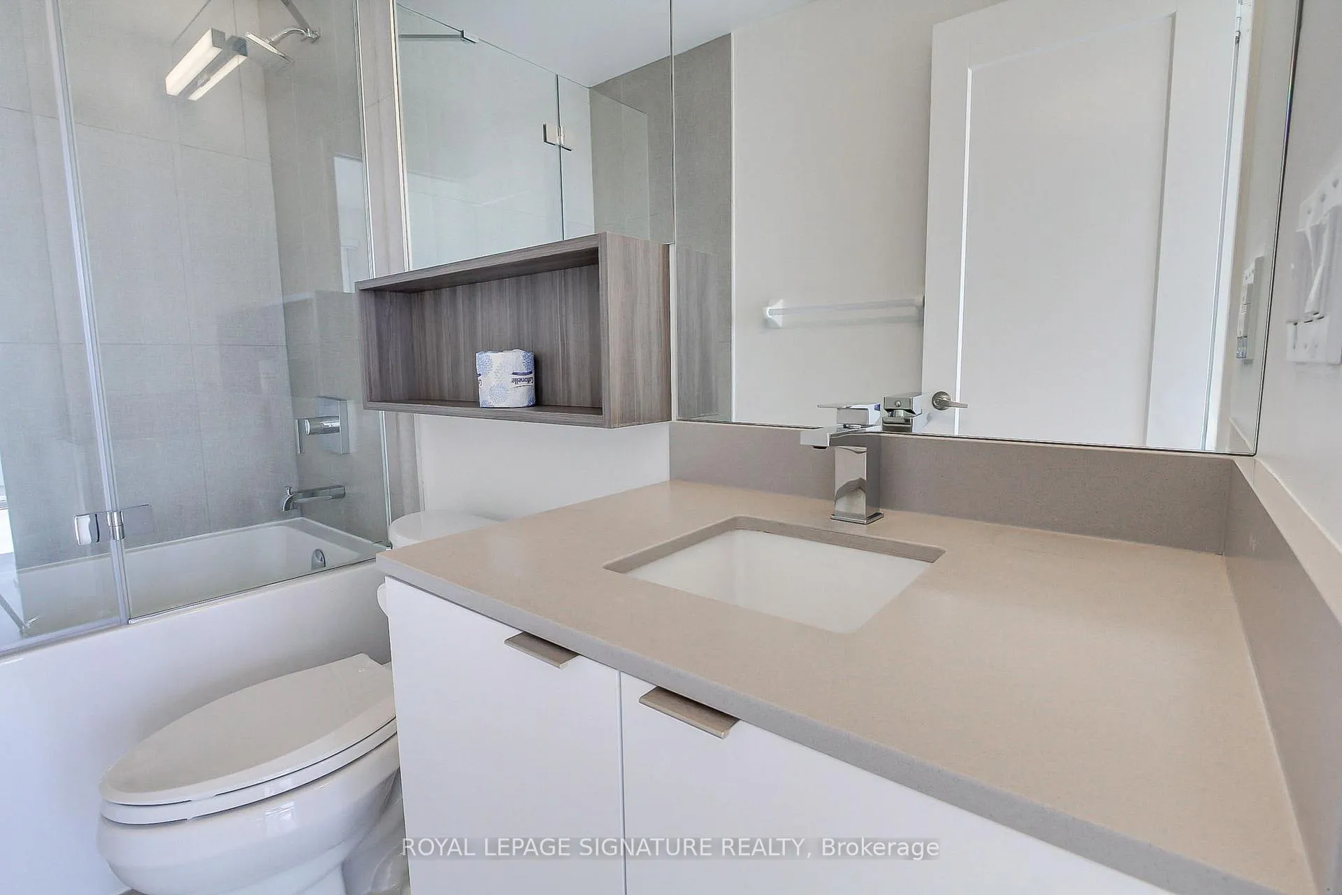 Photo 26 of Unit 2209E, 70 Princess Street, Toronto, Moss Park — HOMEH