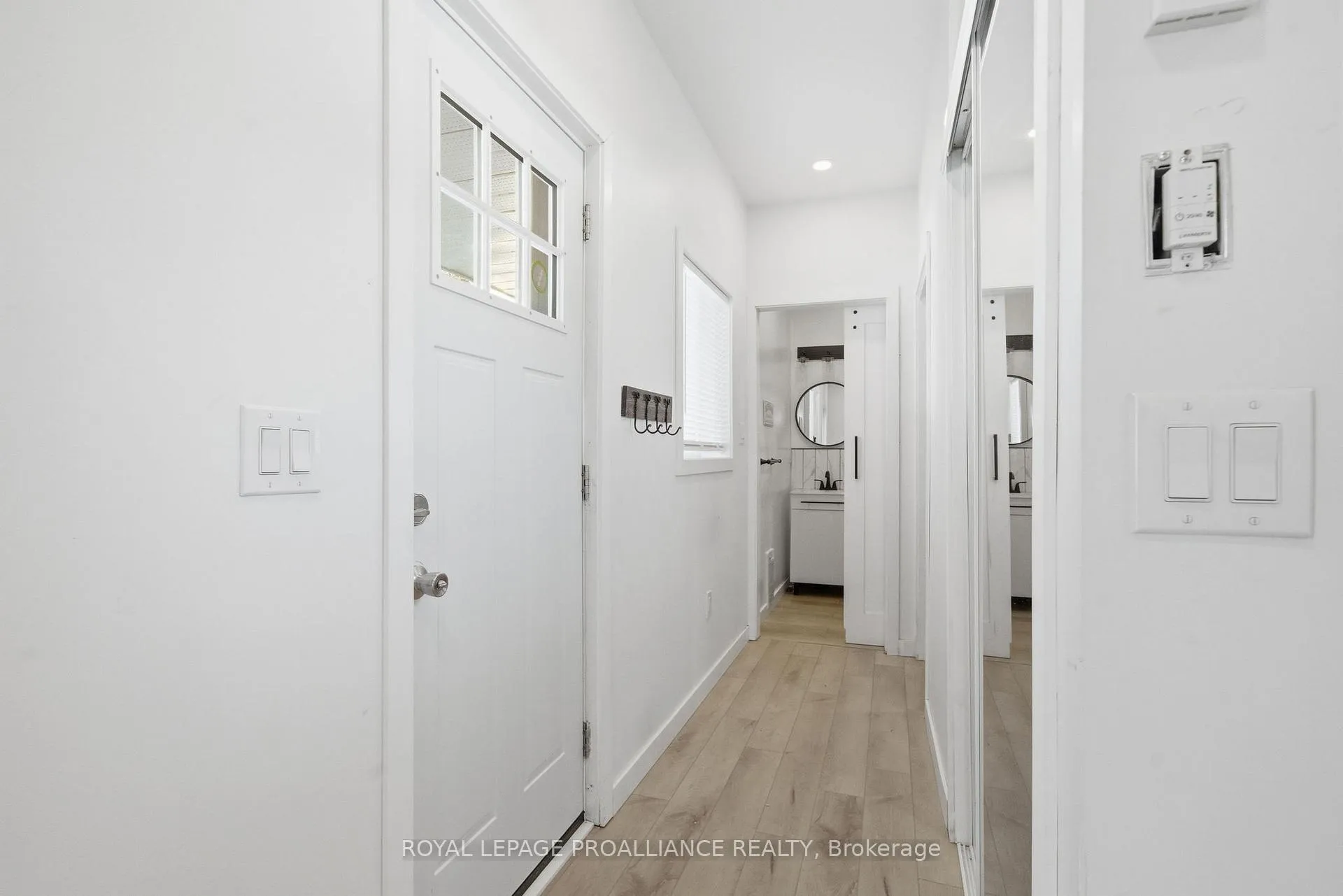 Photo 5 of 425 Roe Street, Cobourg — HOMEH