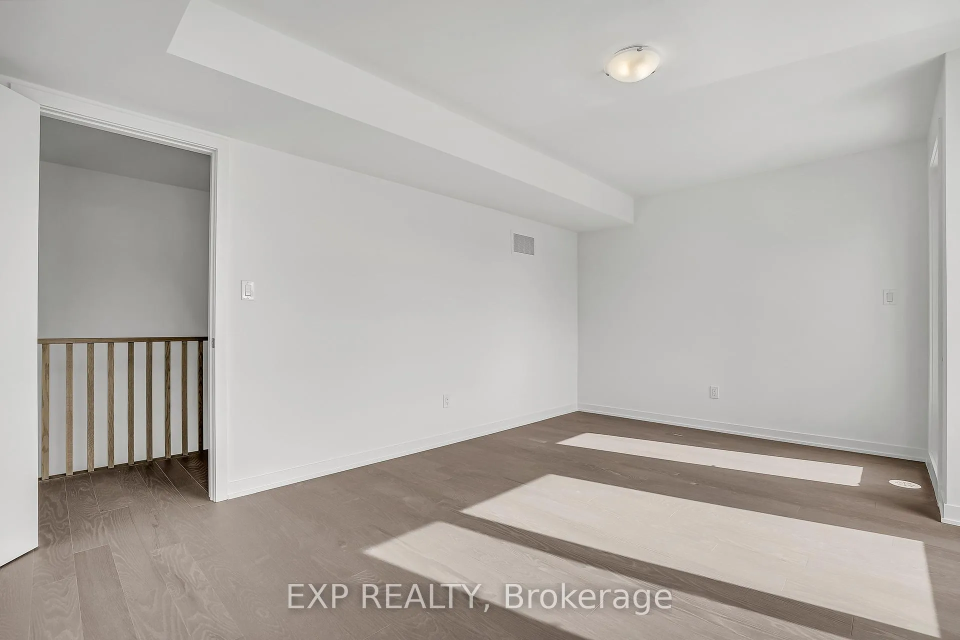 Photo 32 of 76 Turtle Island Road, Toronto, Englemount-Lawrence — HOMEH