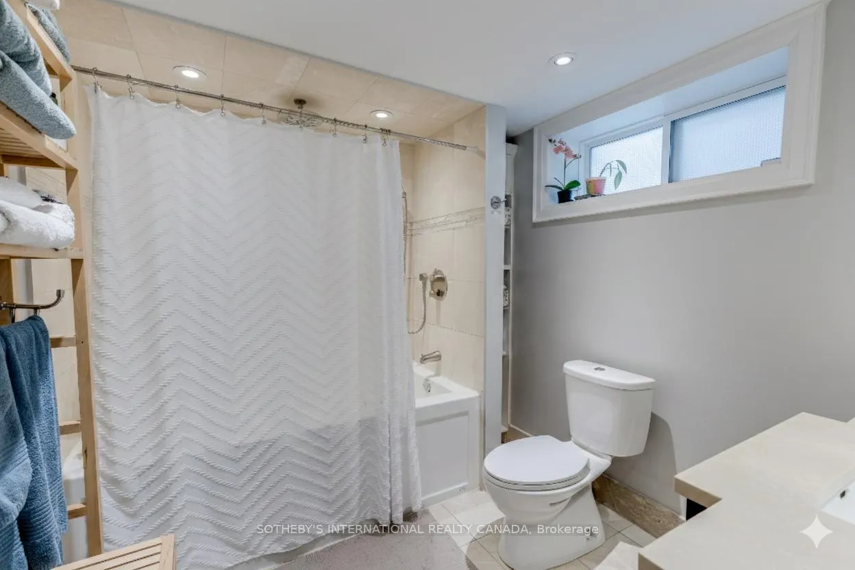 Photo 16 of 412 Wellesley Street E, Toronto, Cabbagetown-South St. James Town — HOMEH