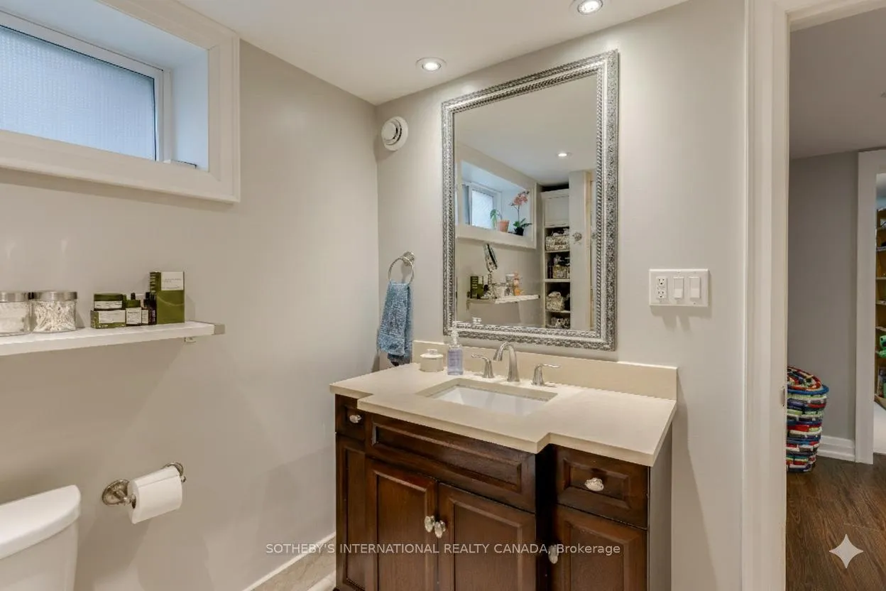 Photo 17 of 412 Wellesley Street E, Toronto, Cabbagetown-South St. James Town — HOMEH