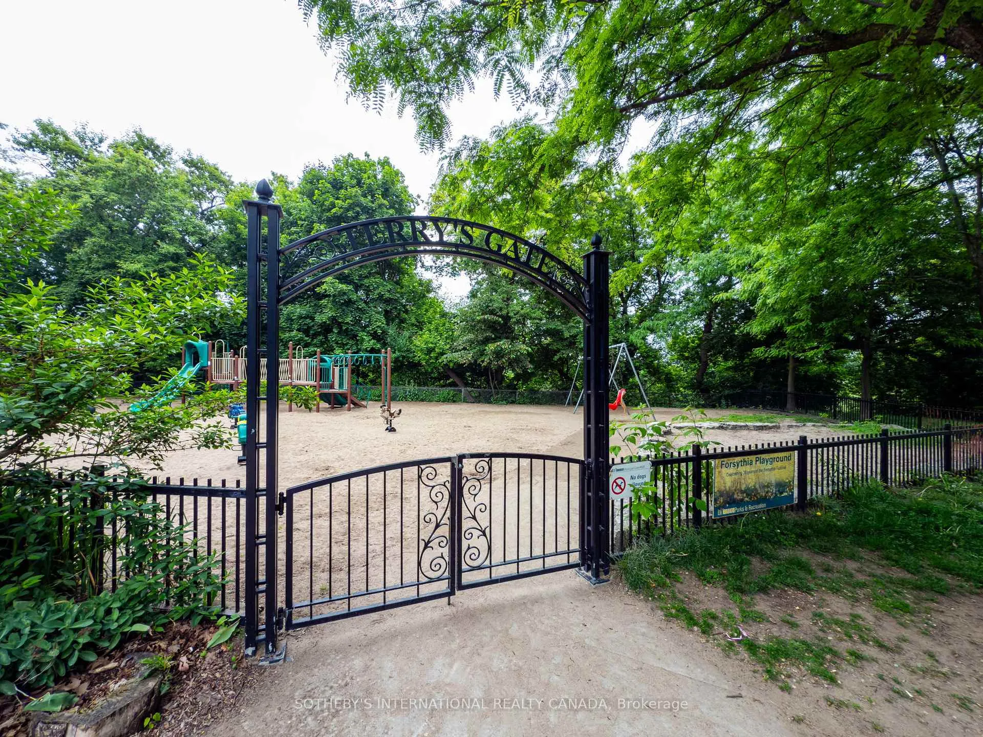 Photo 46 of 412 Wellesley Street E, Toronto, Cabbagetown-South St. James Town — HOMEH