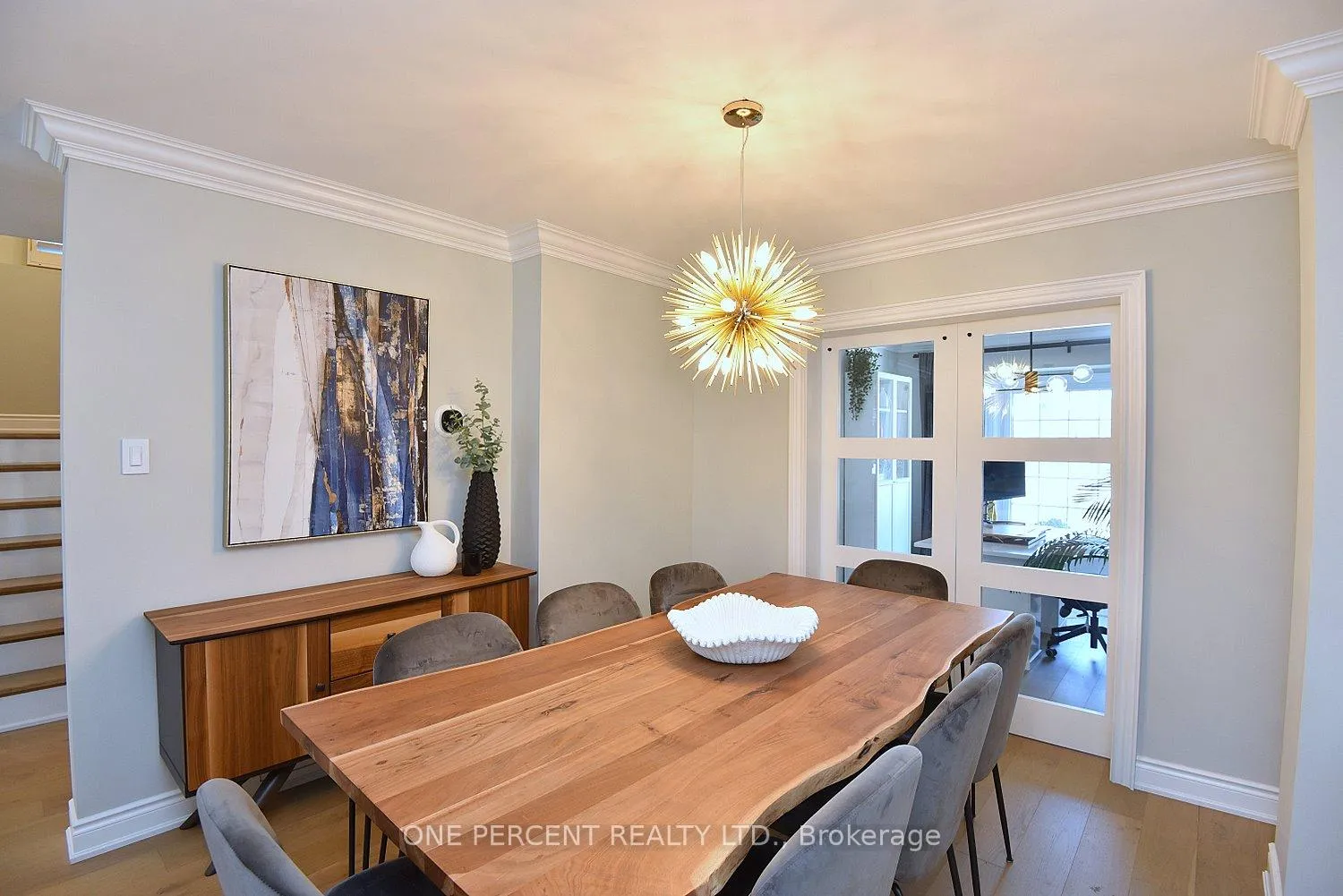 Photo 4 of 2211 Hunt Crescent, Burlington, Headon — HOMEH