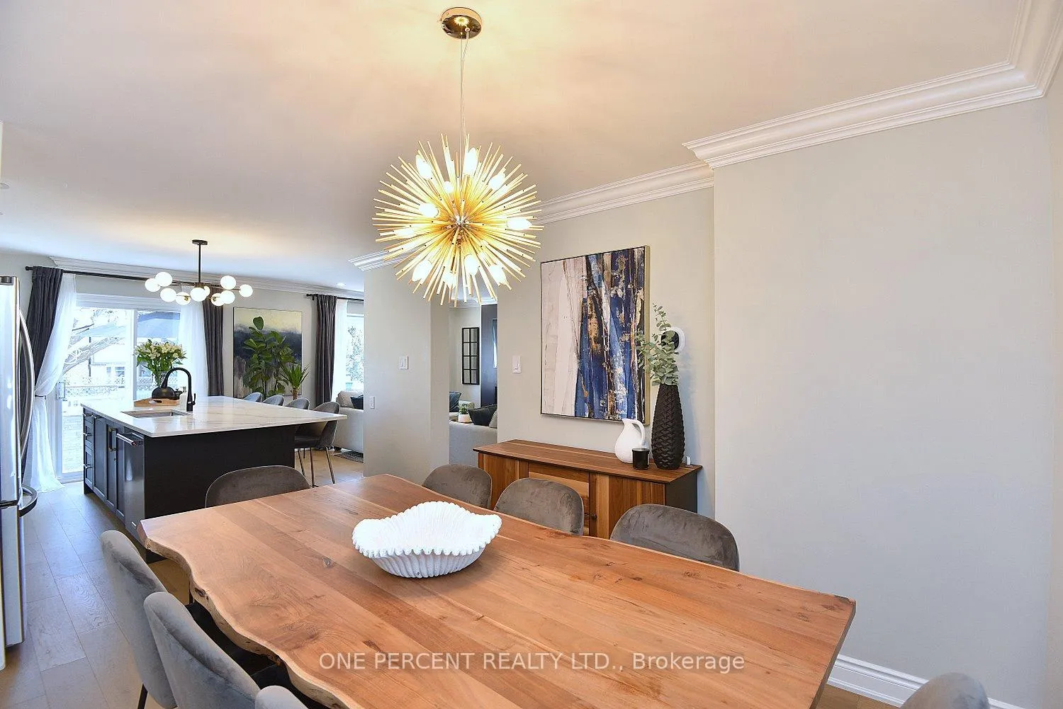 Photo 6 of 2211 Hunt Crescent, Burlington, Headon — HOMEH