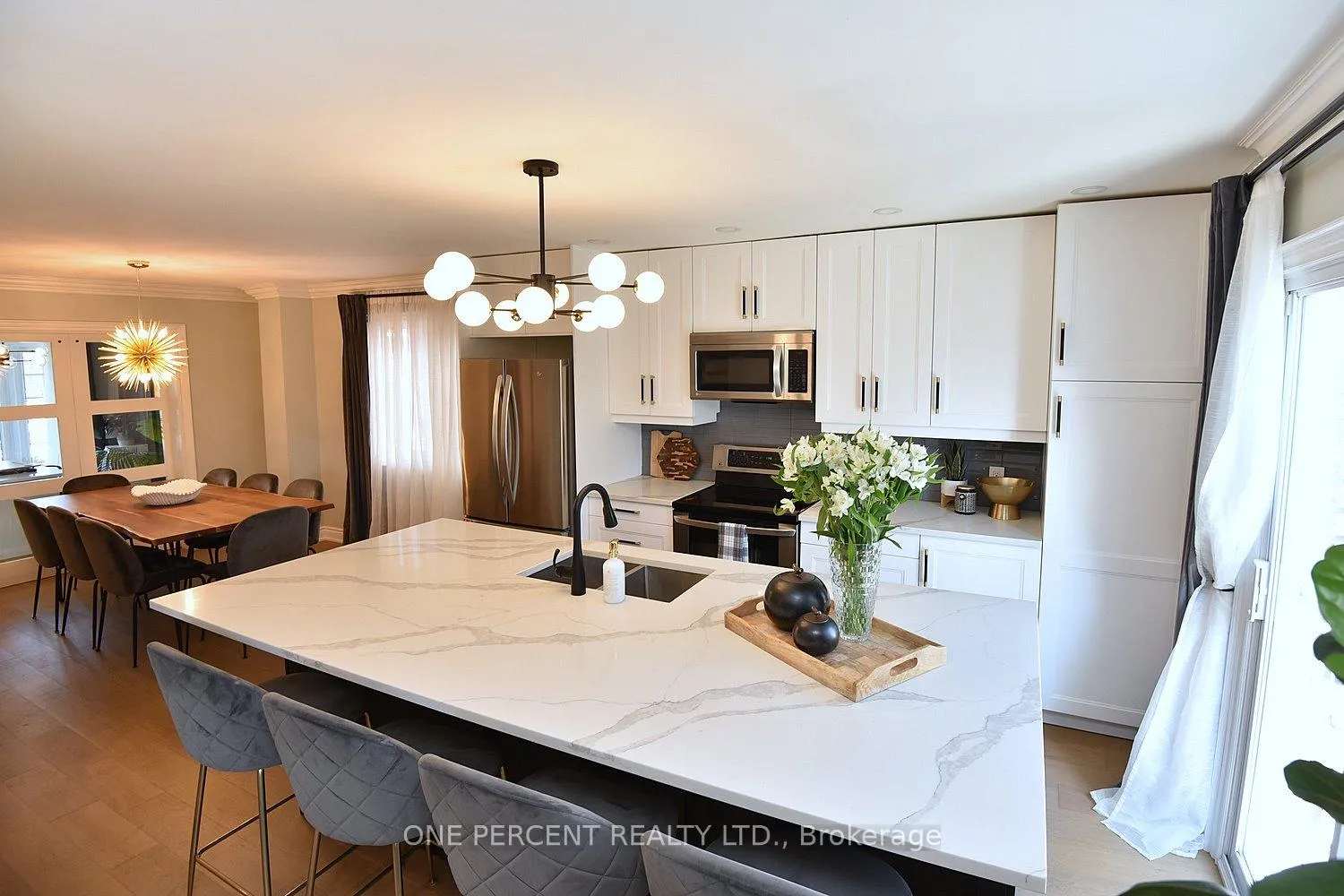 Photo 9 of 2211 Hunt Crescent, Burlington, Headon — HOMEH
