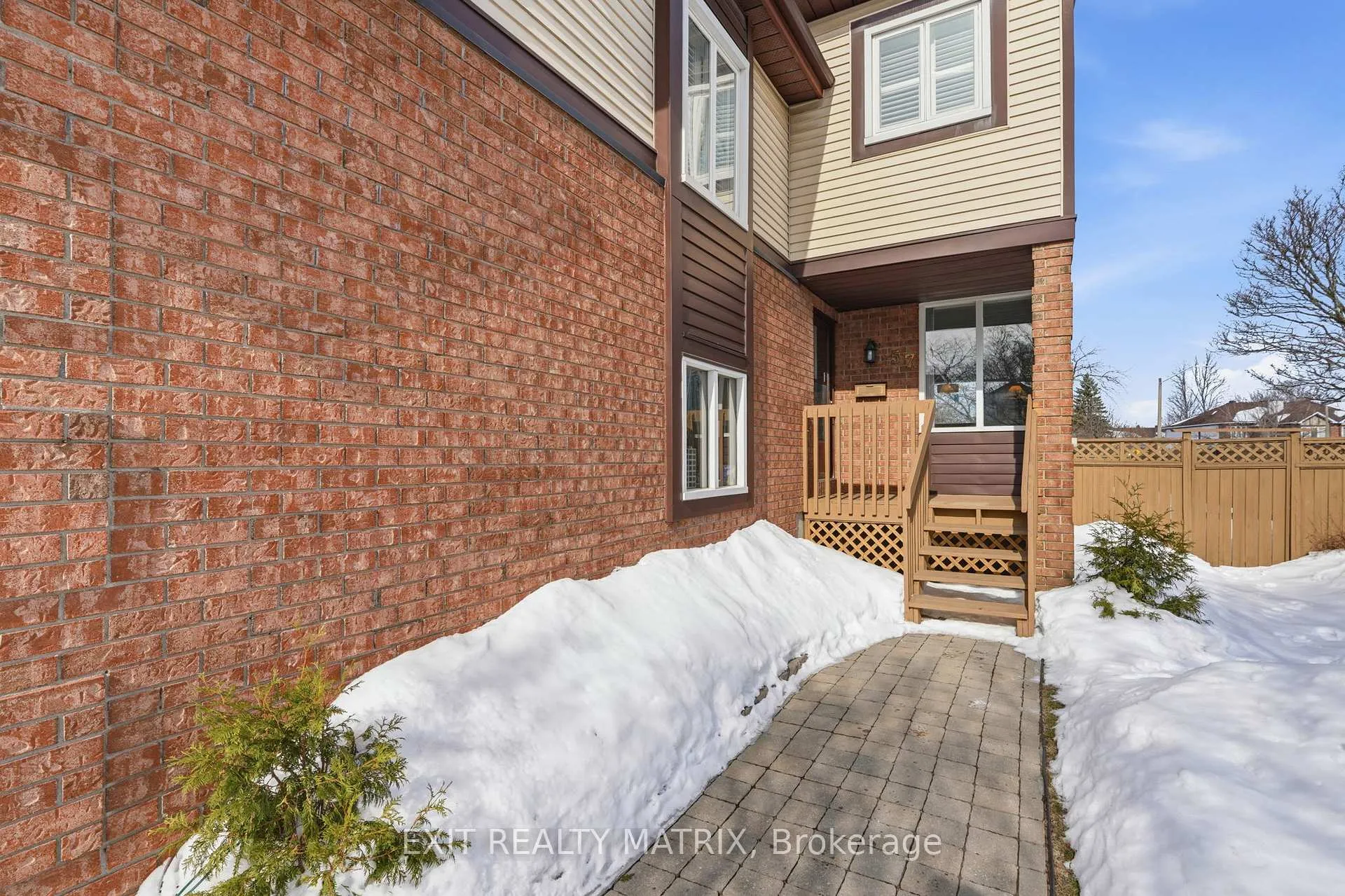 Photo 3 of 57 Rosegarden Crescent, Ottawa, Hunt Club Park/Greenboro — HOMEH