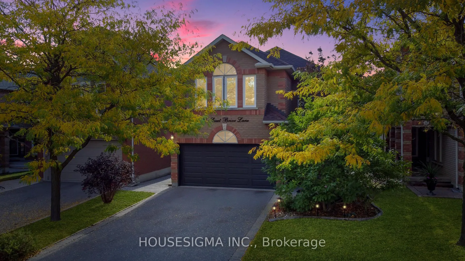 Photo 1 of 20 Sweet Briar Lane, Brampton, Snelgrove — HOMEH