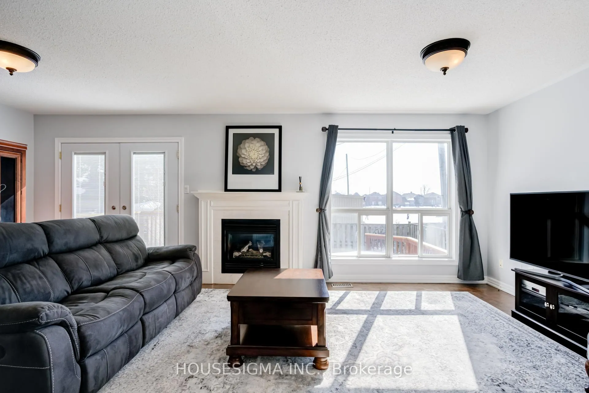 Photo 7 of 20 Sweet Briar Lane, Brampton, Snelgrove — HOMEH