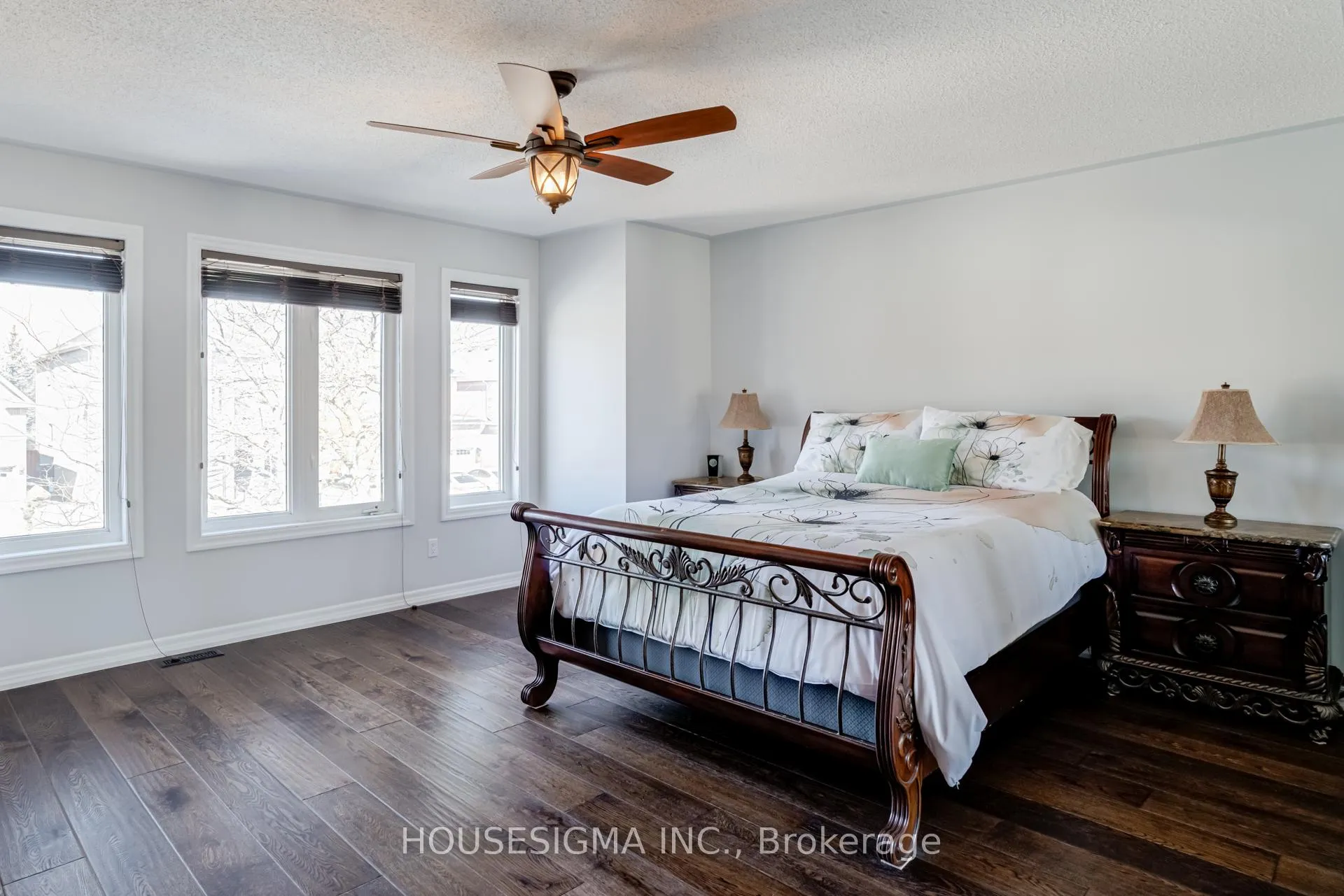 Photo 21 of 20 Sweet Briar Lane, Brampton, Snelgrove — HOMEH