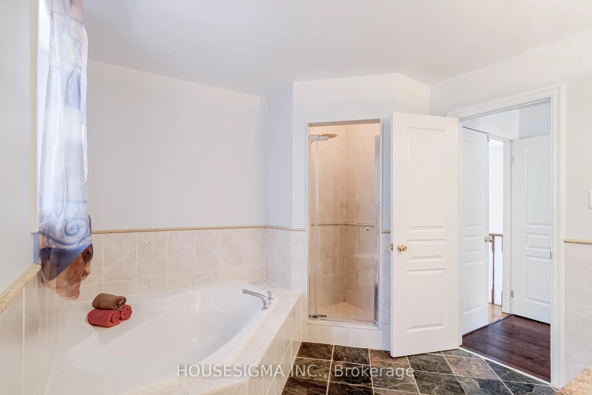 Photo 25 of 20 Sweet Briar Lane, Brampton, Snelgrove — HOMEH