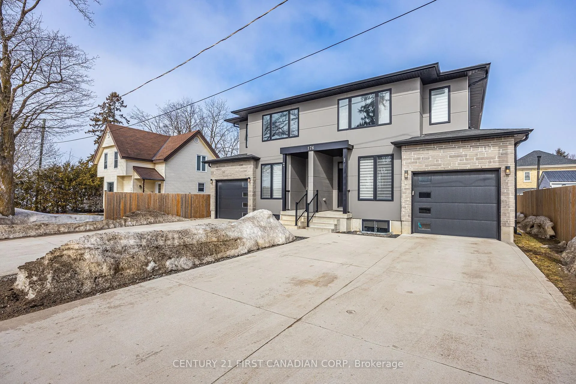 Photo 3 of 176 King Street, Bluewater, Hensall — HOMEH