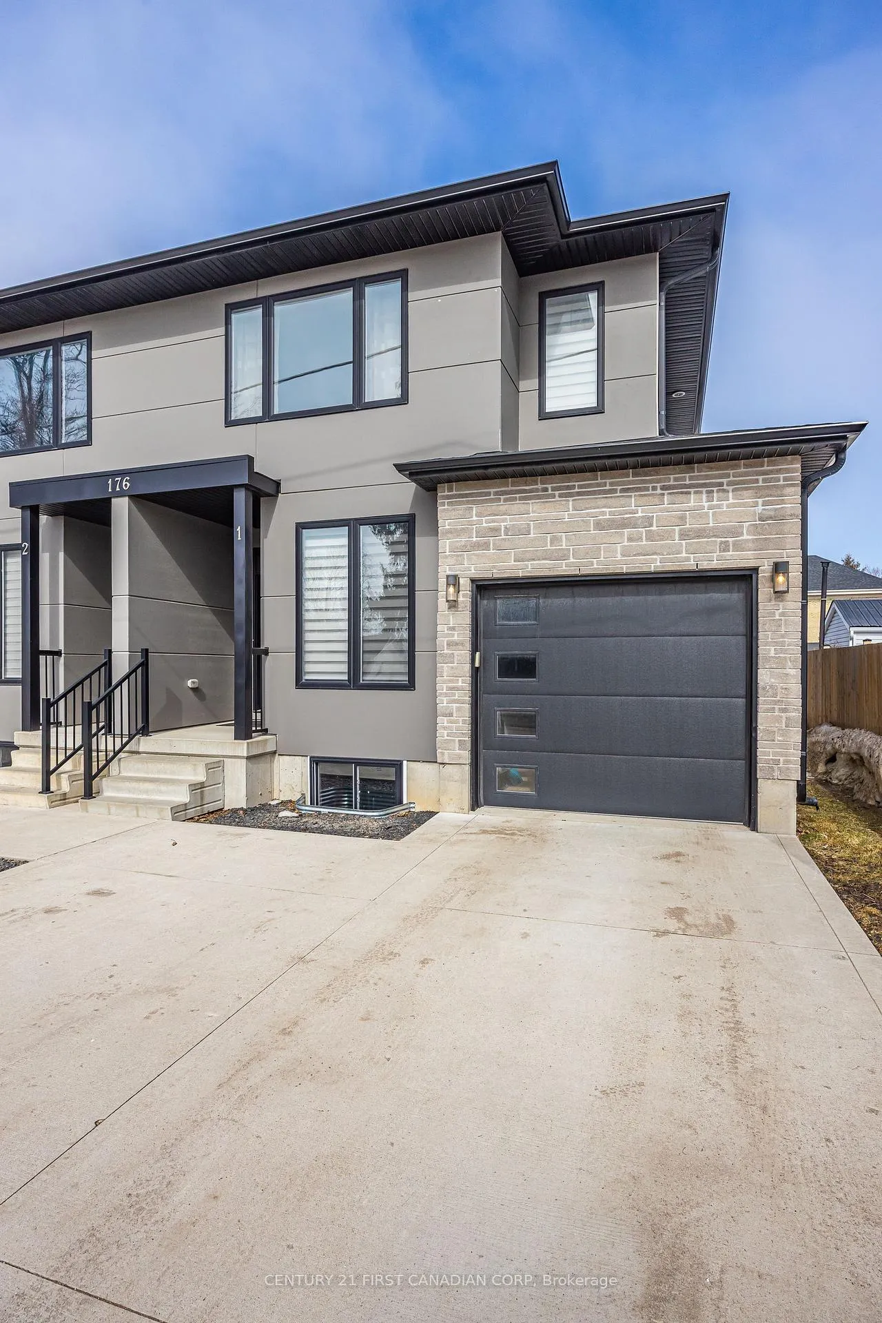 Photo 4 of 176 King Street, Bluewater, Hensall — HOMEH
