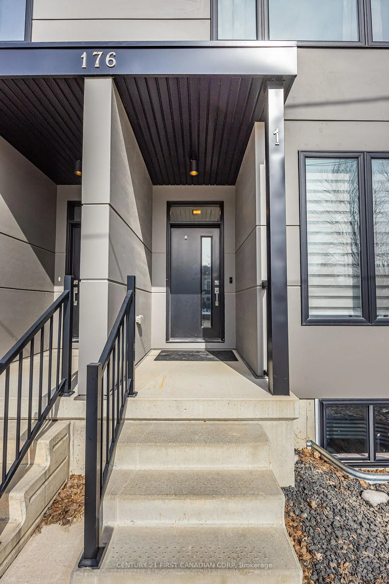 Photo 6 of 176 King Street, Bluewater, Hensall — HOMEH