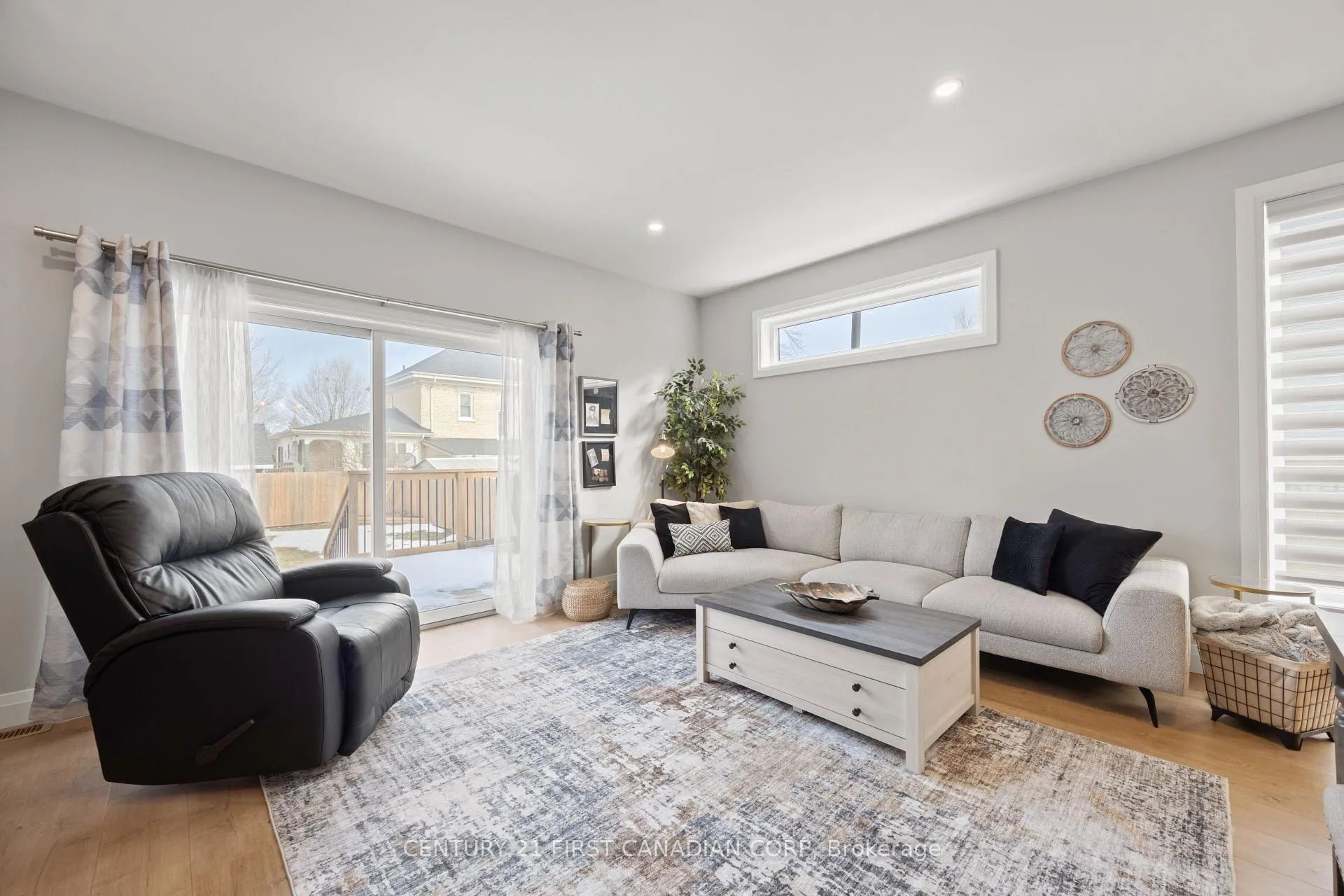 Photo 16 of 176 King Street, Bluewater, Hensall — HOMEH
