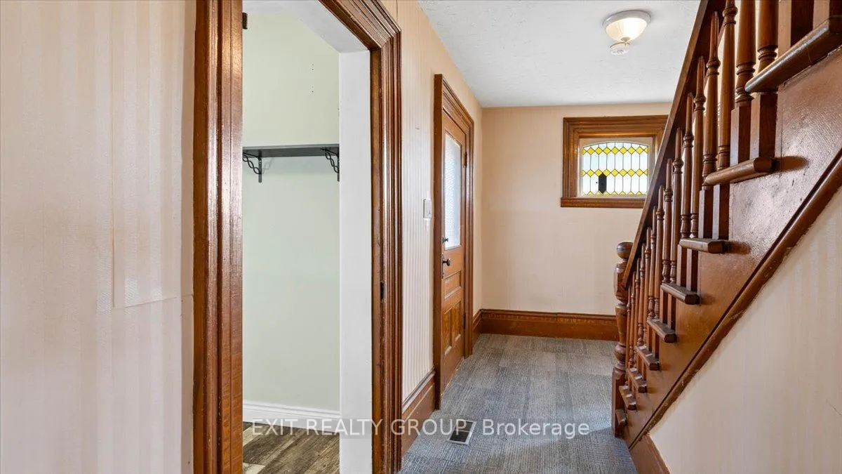 Photo 11 of 837 Casey Road, Belleville, Thurlow Ward — HOMEH