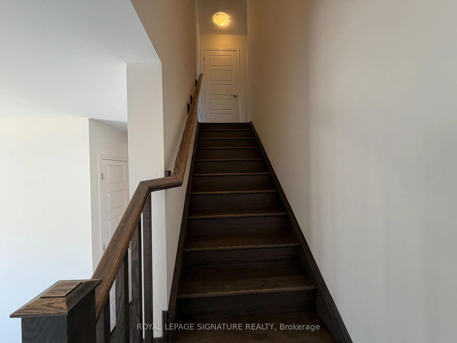 Photo 13 of 112 Burnhamthorpe Road E, Oakville, Glenorchy — HOMEH